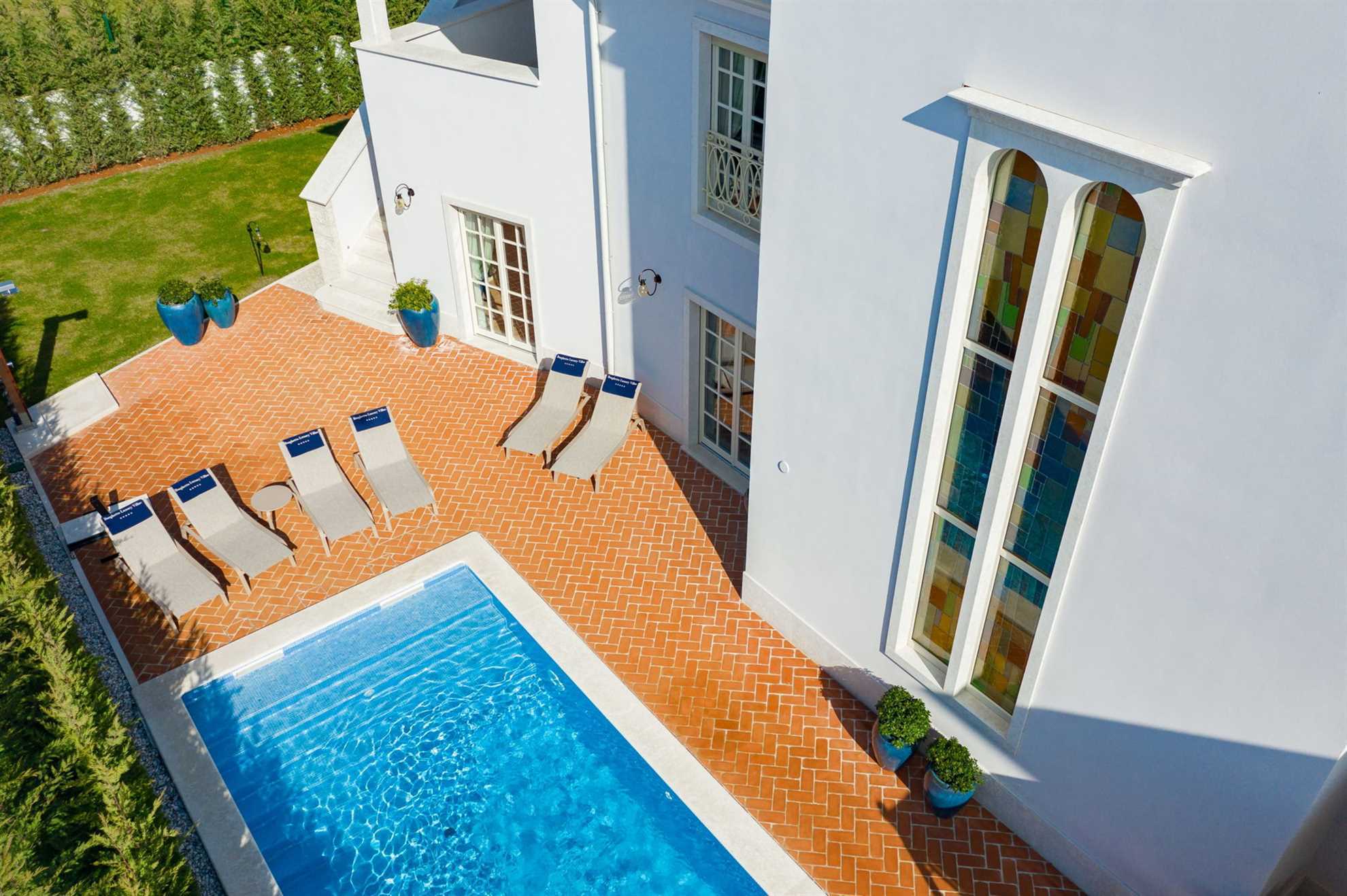 Villa Palazzo di Giulia with Pool