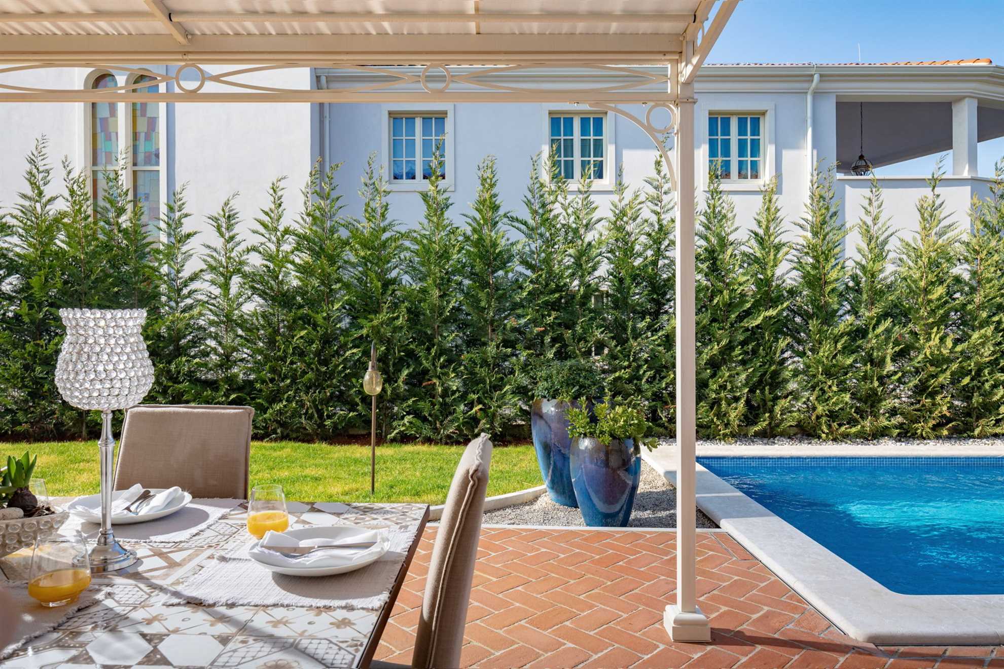 Villa Palazzo di Giulia with Pool