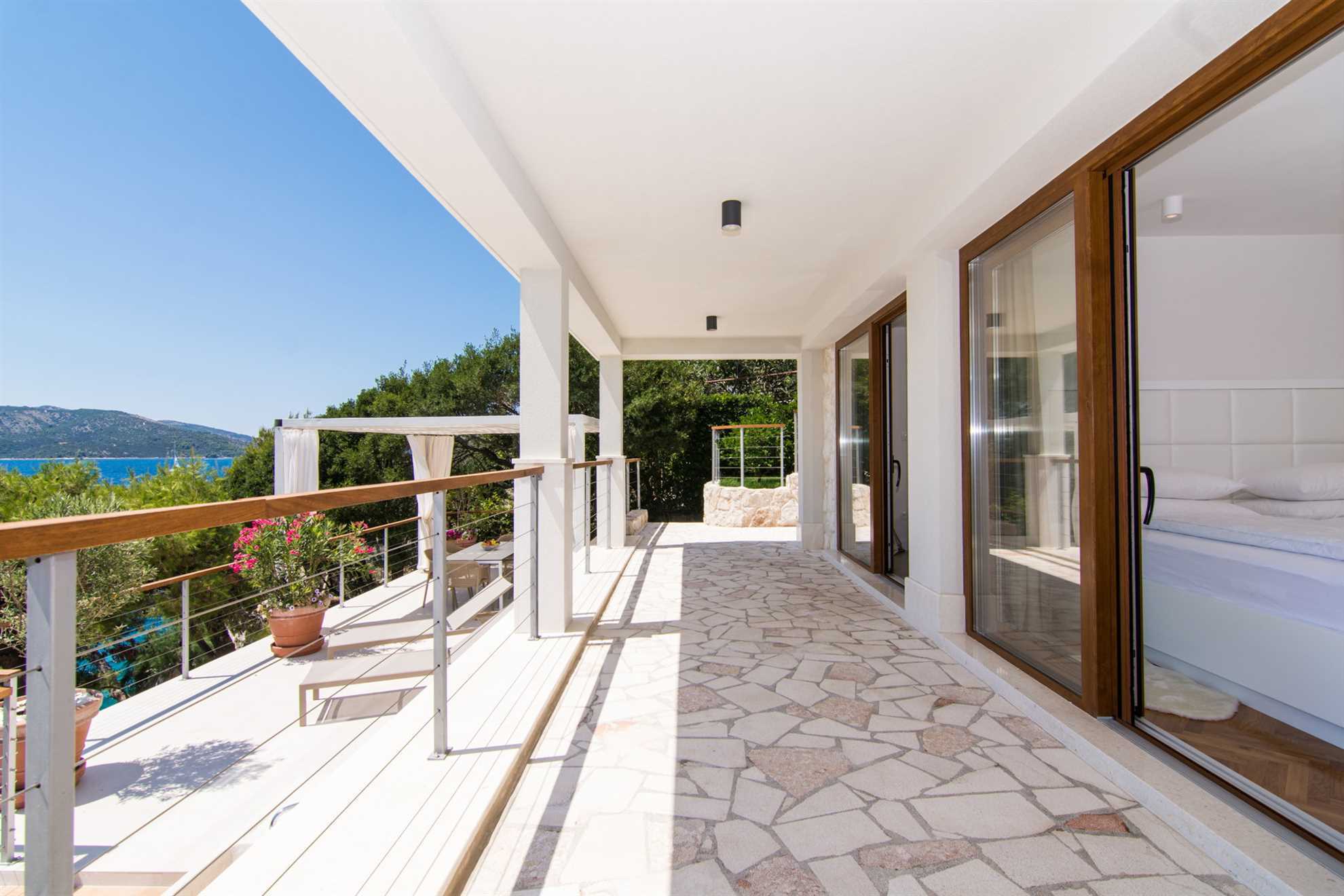 Beachfront Villa Sea Touch