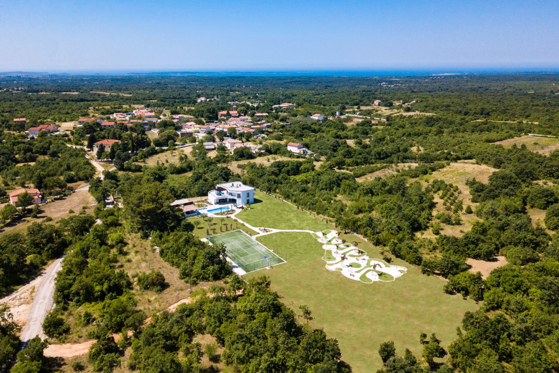 Villa Divine Estate with Pool