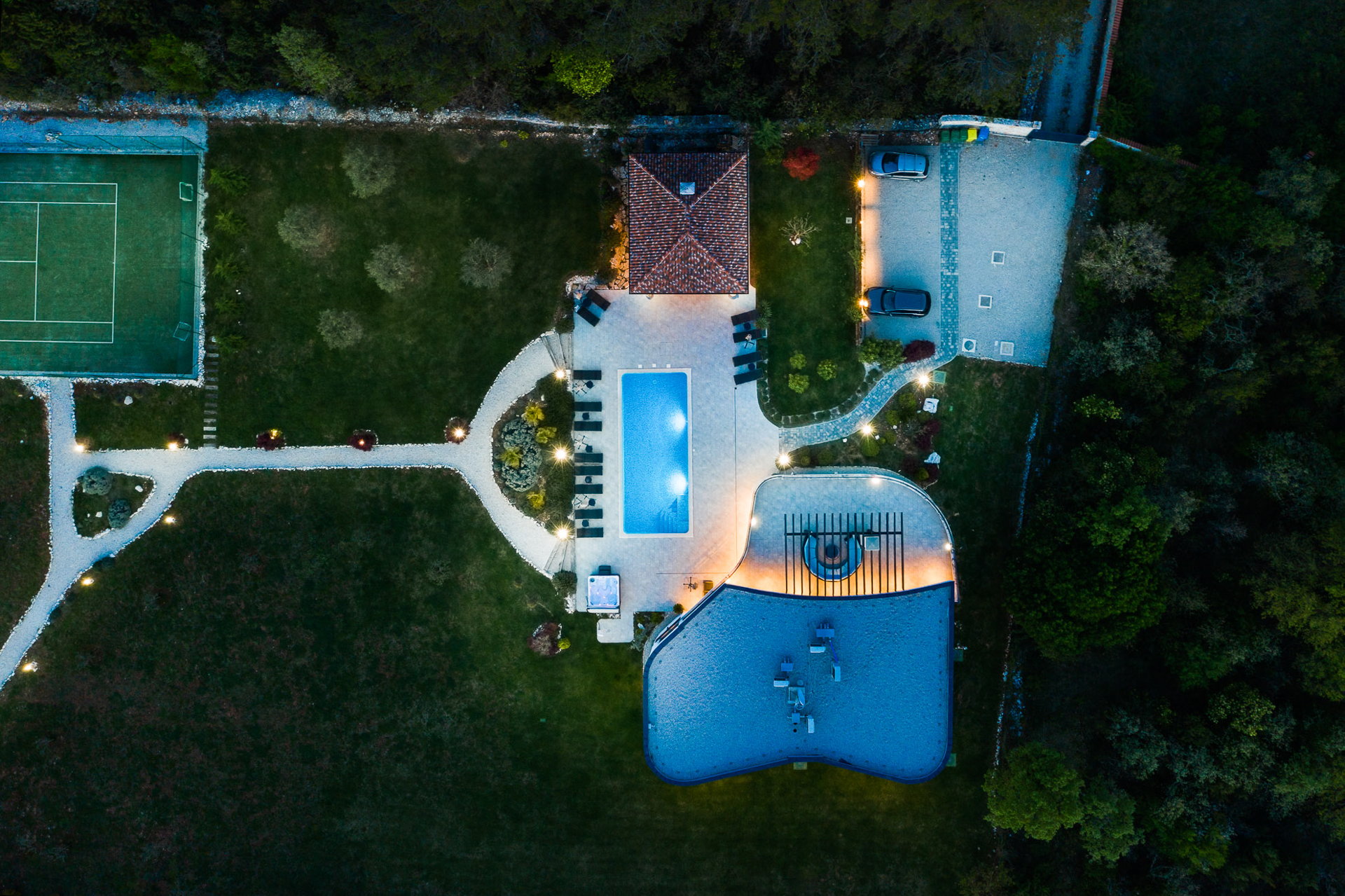 Villa Divine Estate with Pool