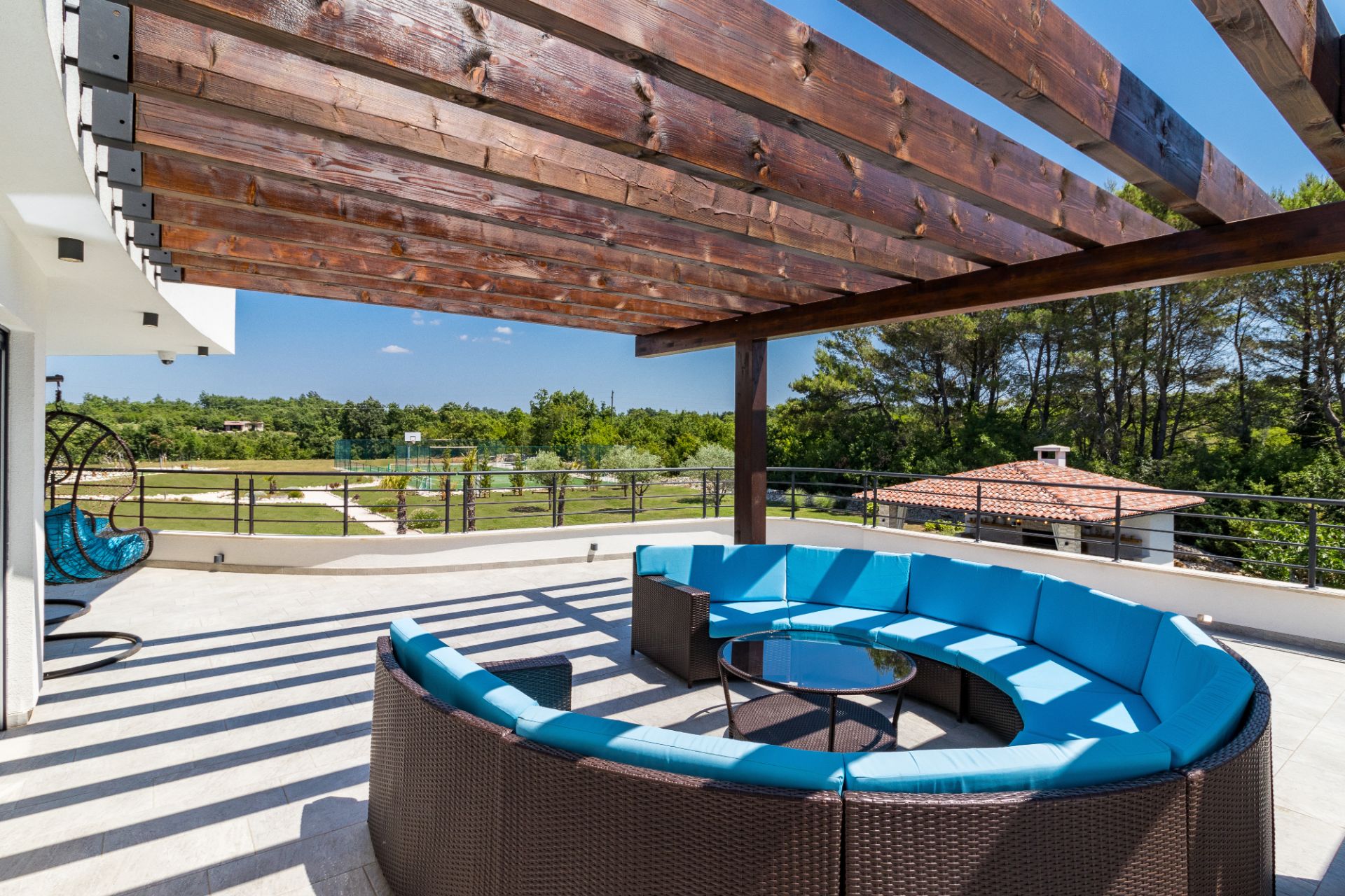 Villa Divine Estate with Pool