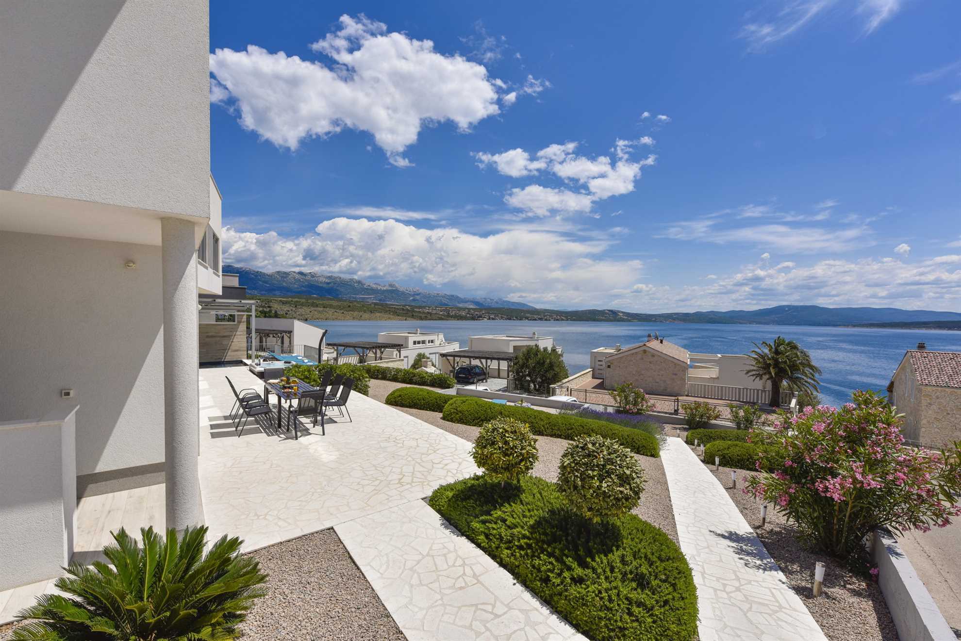 Villa Royal Blue with Heated Pool