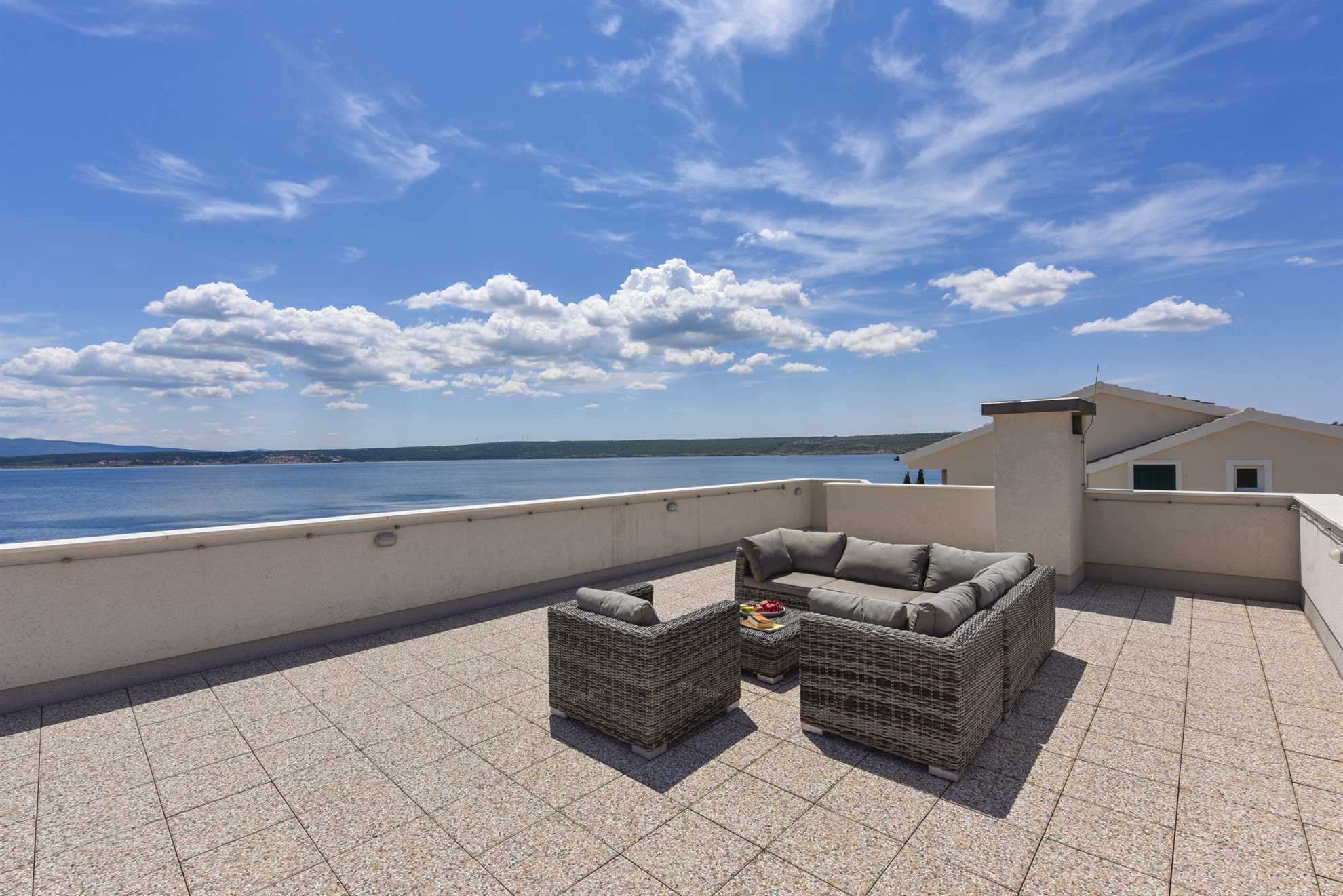 Villa Royal Blue with Heated Pool