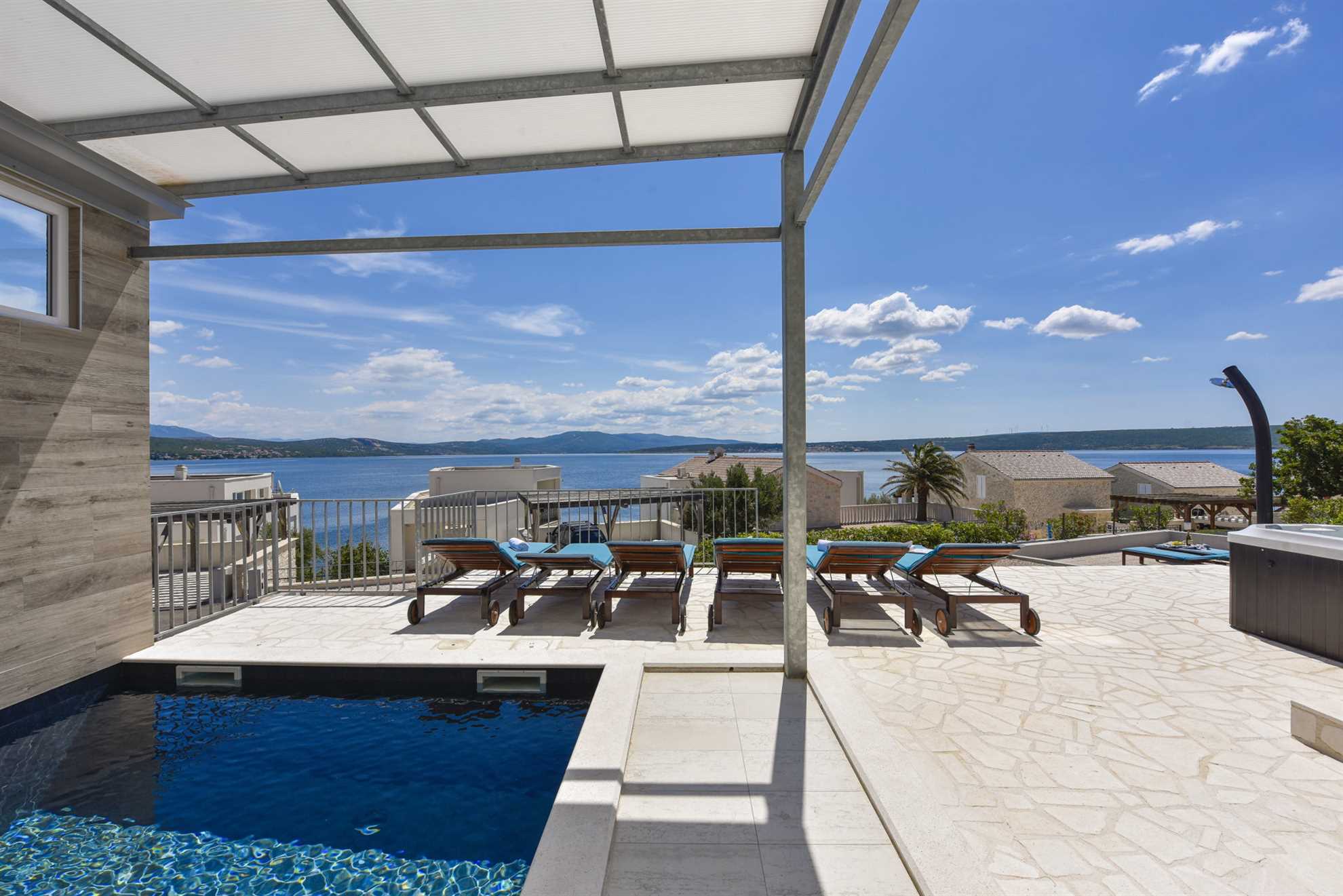 Villa Royal Blue with Heated Pool