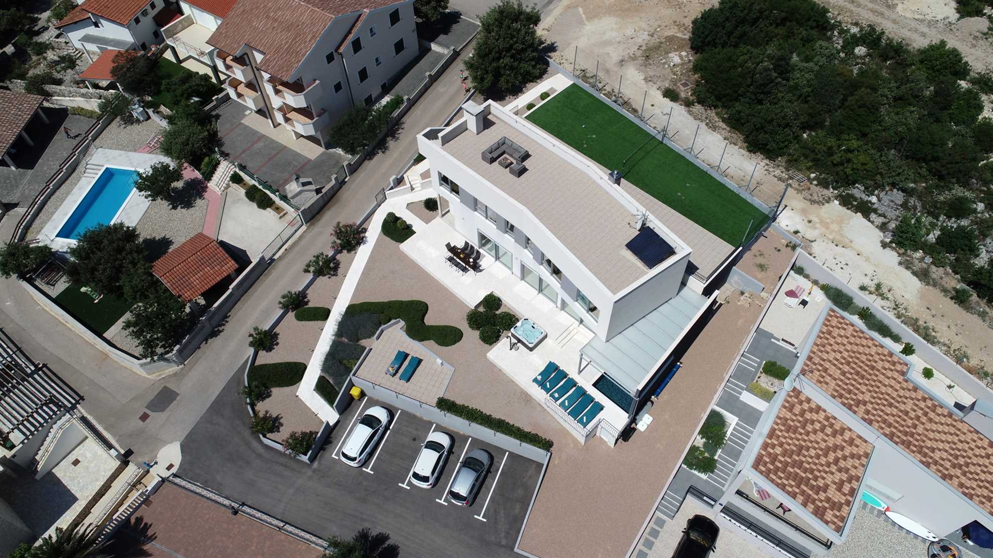 Villa Royal Blue with Heated Pool