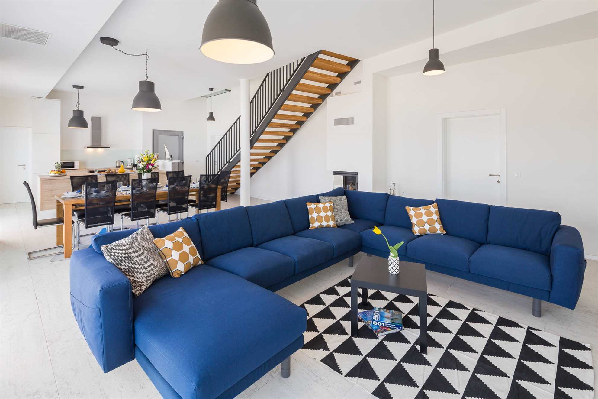 Villa Royal Blue with Heated Pool
