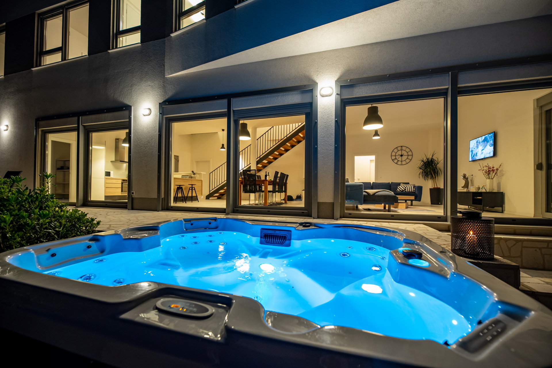 Villa Royal Blue with Heated Pool