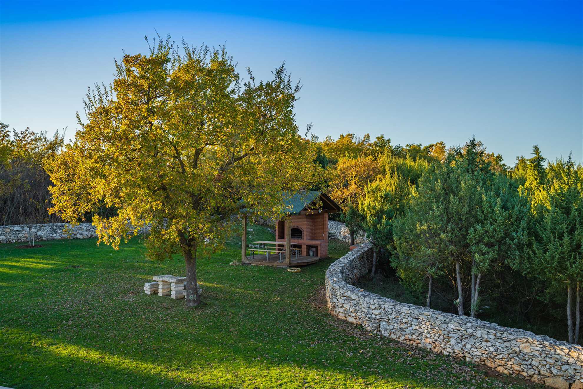 Villa Labyrinth with Pool