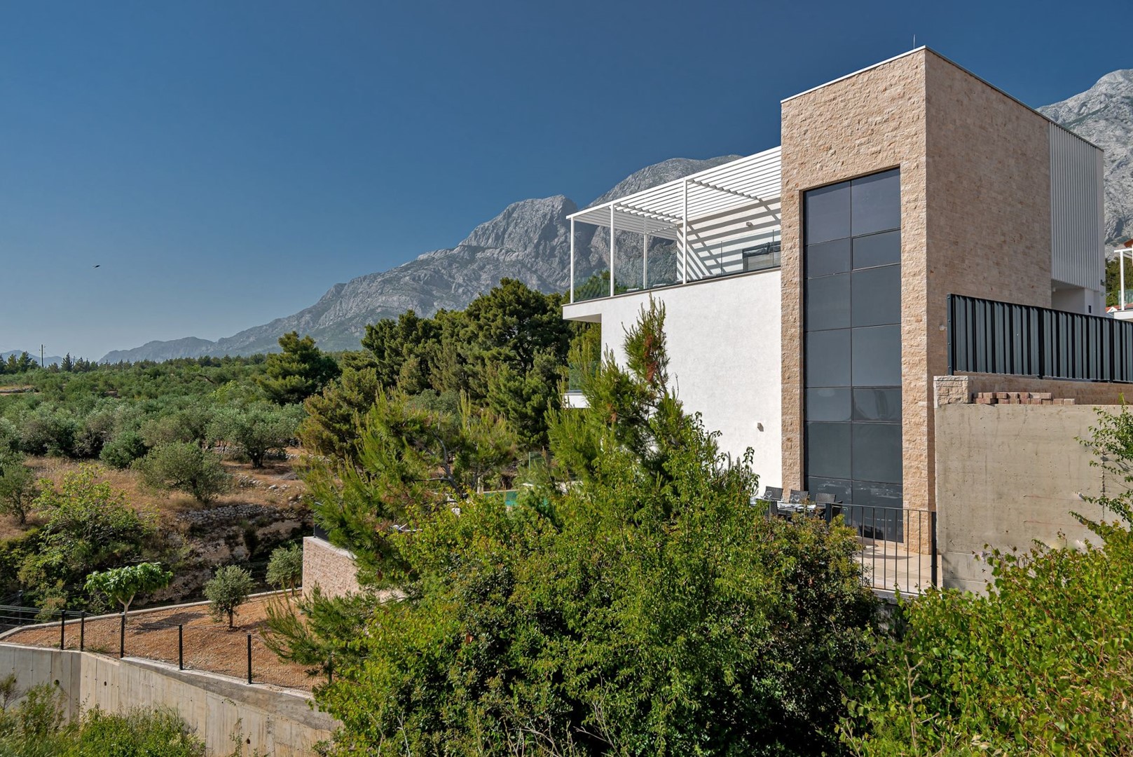 Villa Sea Splendor with Pool