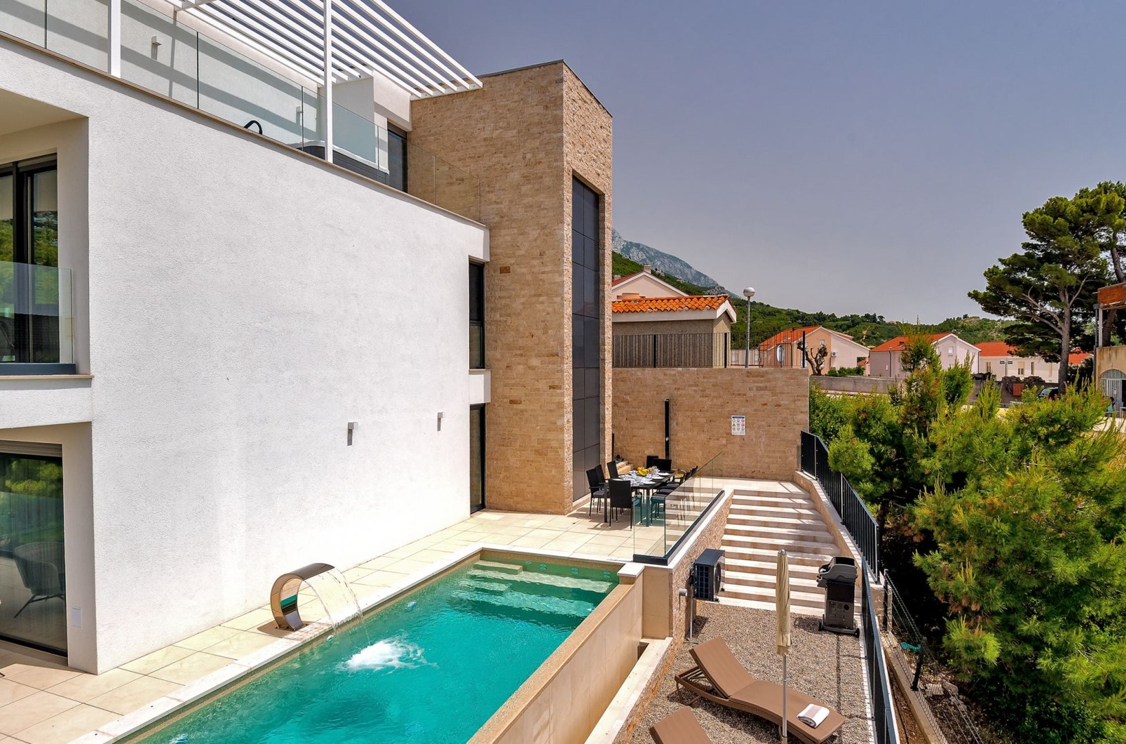 Villa Sea Splendor with Pool