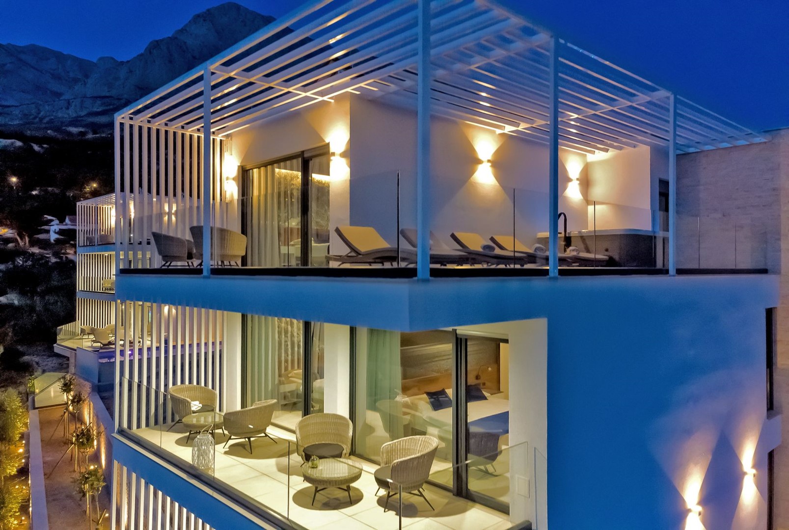 Villa Sea Splendor with Pool