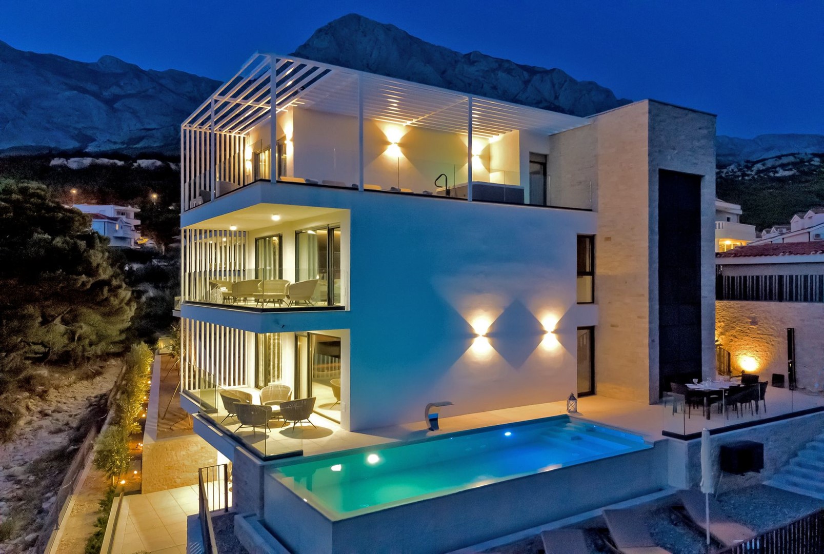 Villa Sea Splendor with Pool