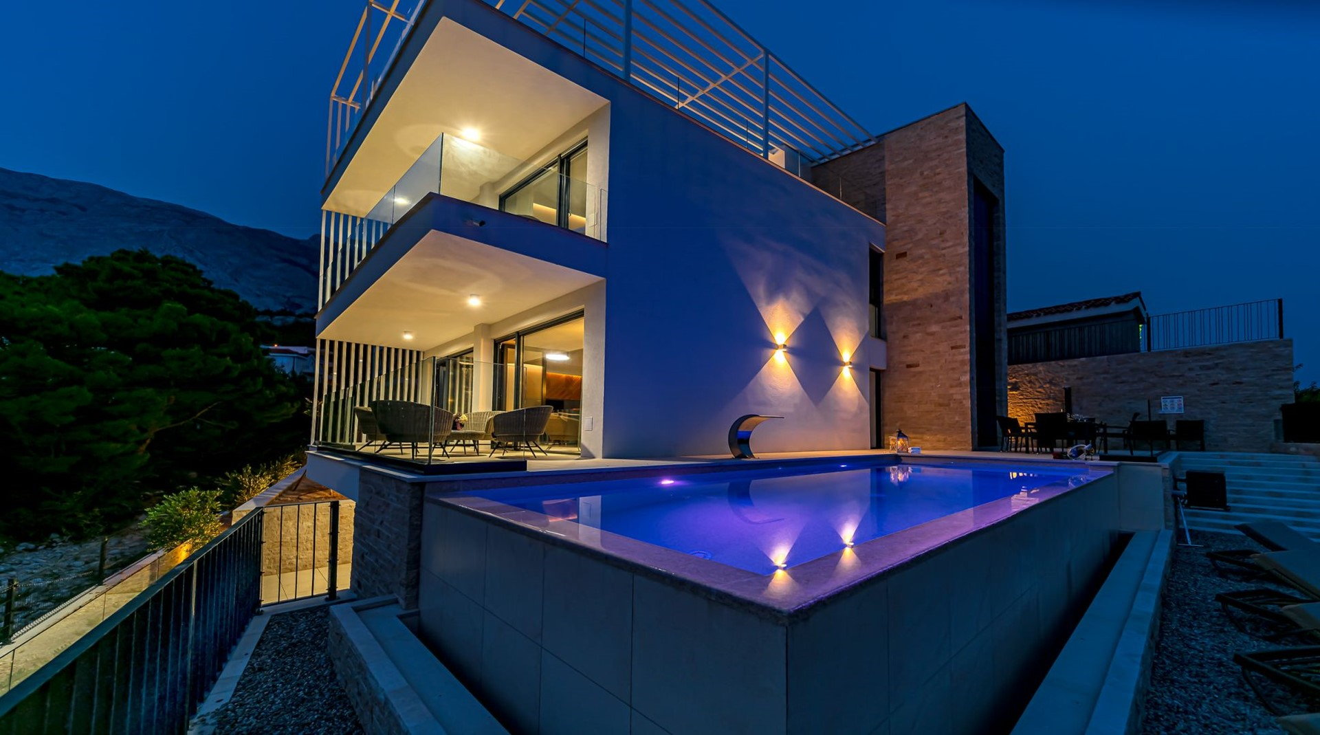 Villa Sea Splendor with Pool
