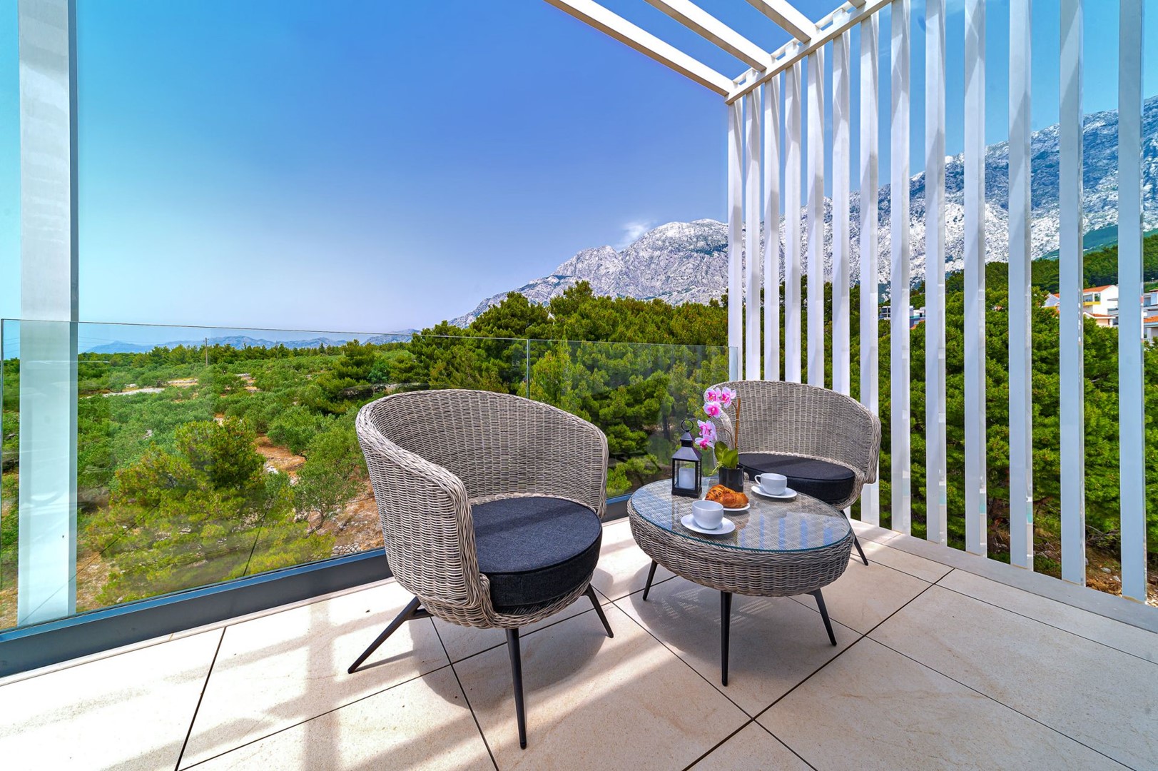Villa Sea Splendor with Pool