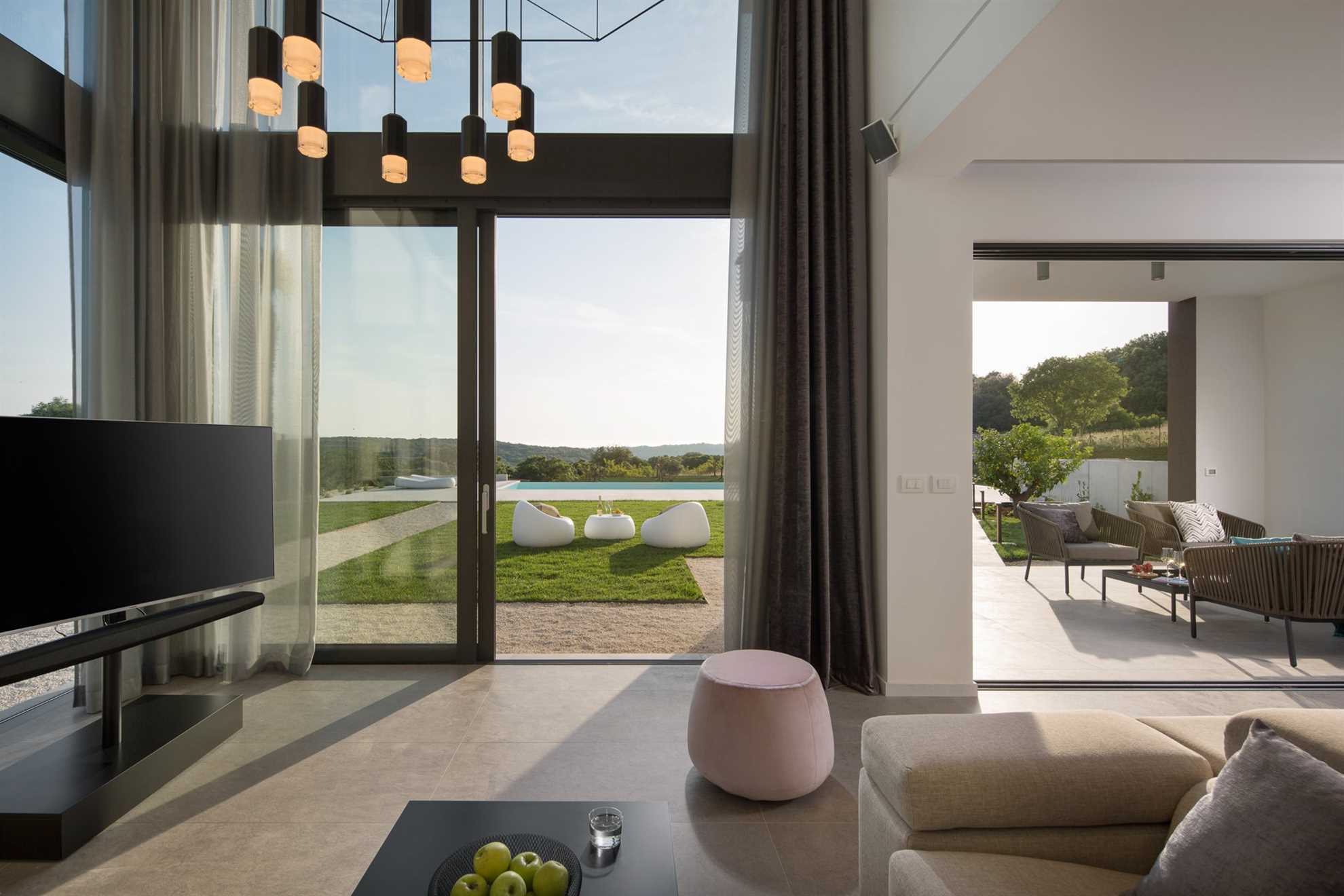 Luxury Villa Artemis with Heated Pool