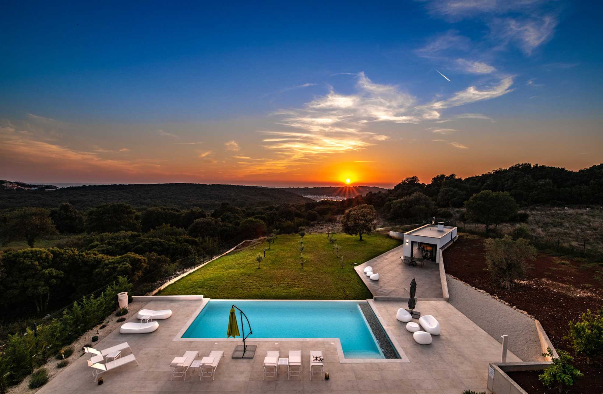 Luxury Villa Artemis with Heated Pool