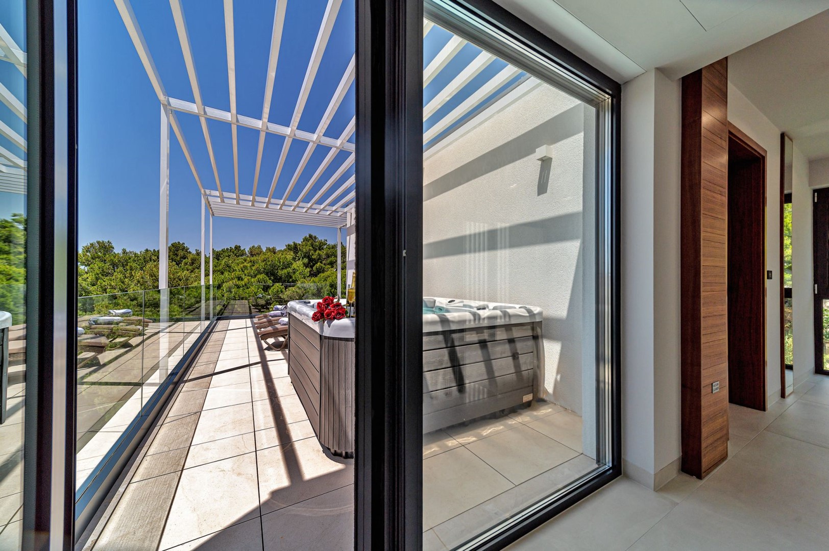 Villa Sea Crystal with Pool