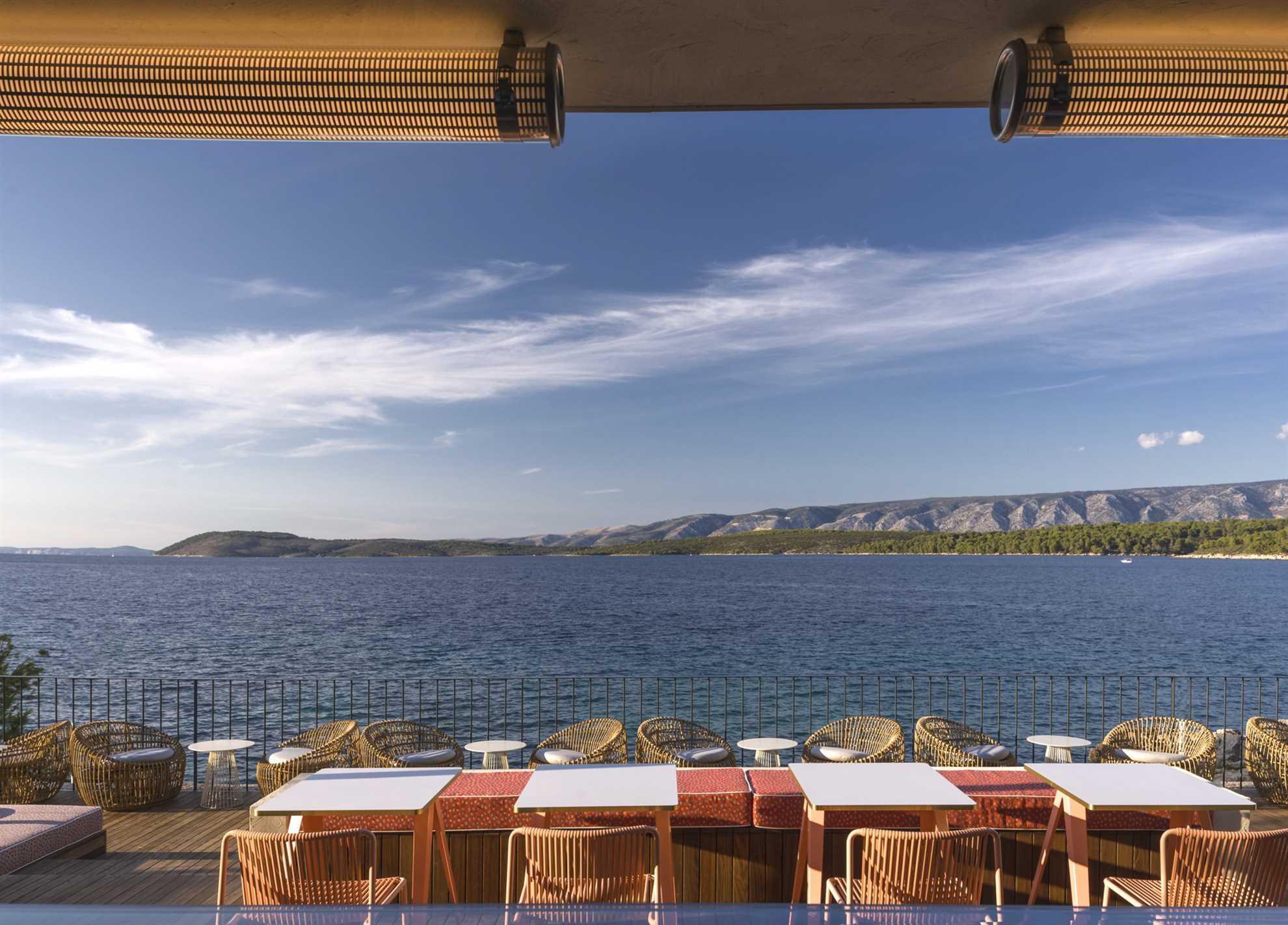 Luxury Villa Pine with Heated Pool