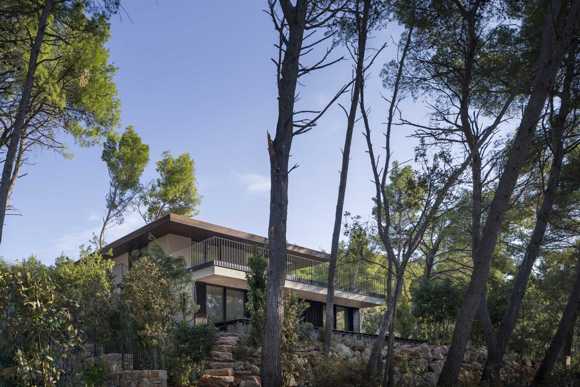Luxury Villa Pine with Heated Pool