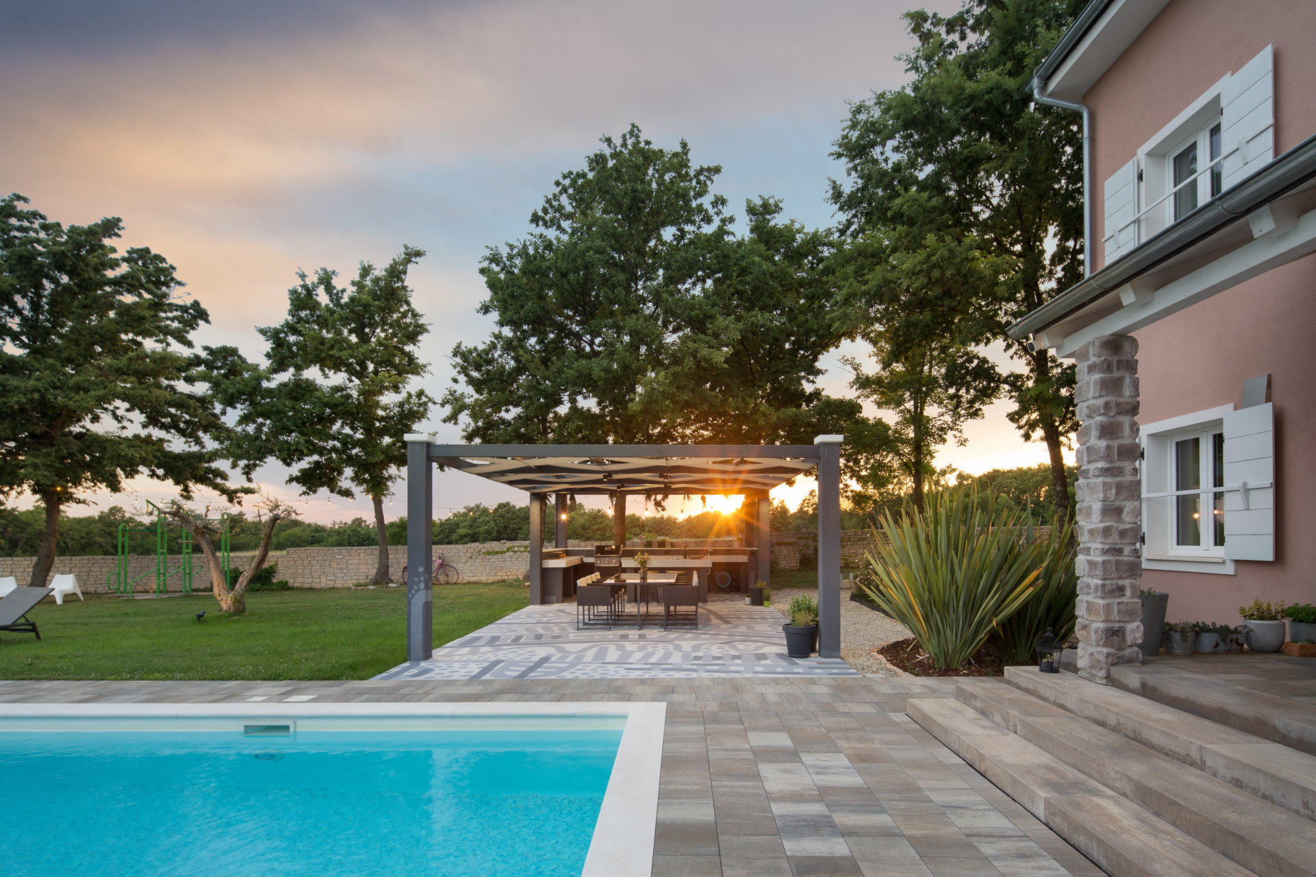 Villa Fairytale with Pool