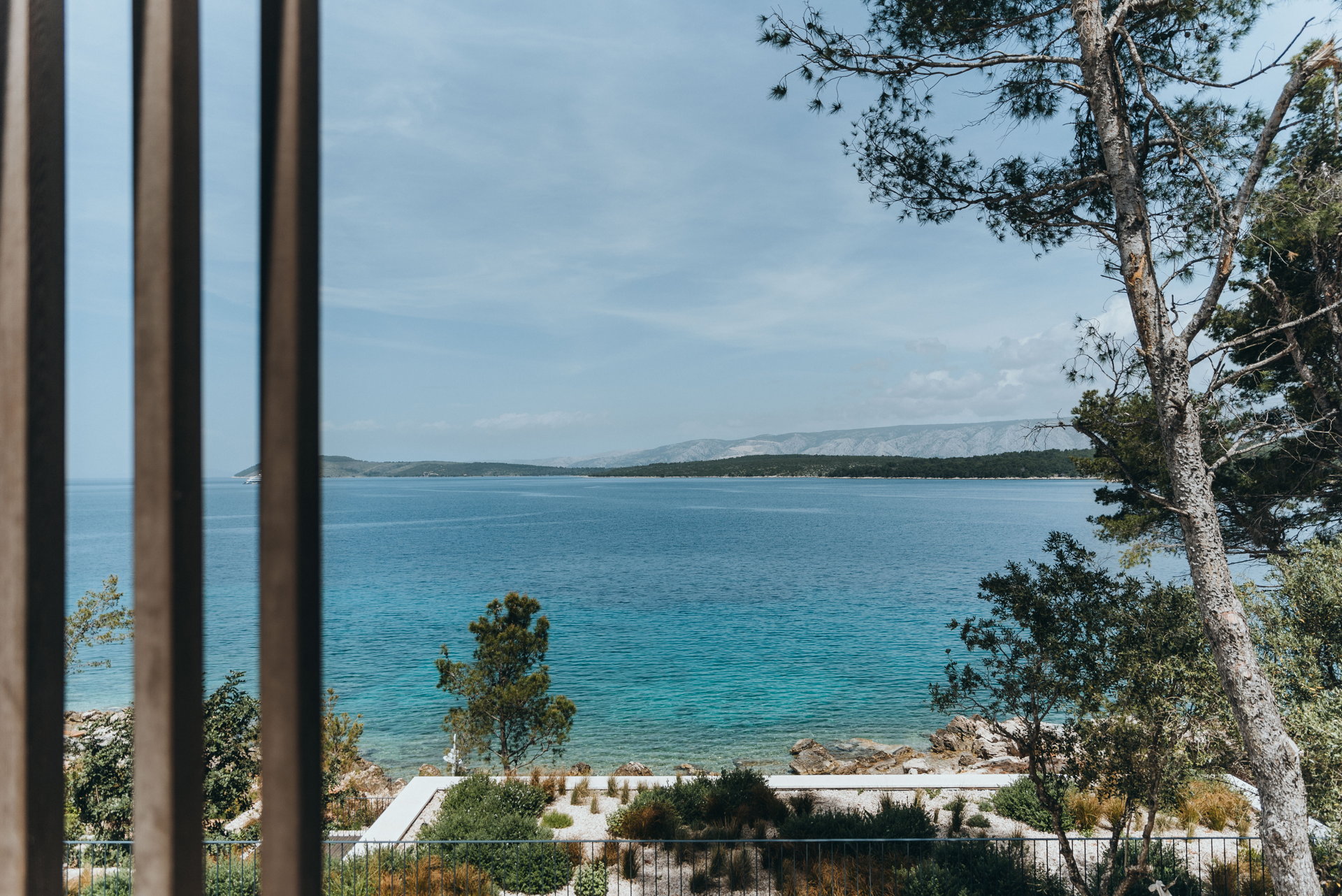Luxury Villa Cliff with Heated Pool