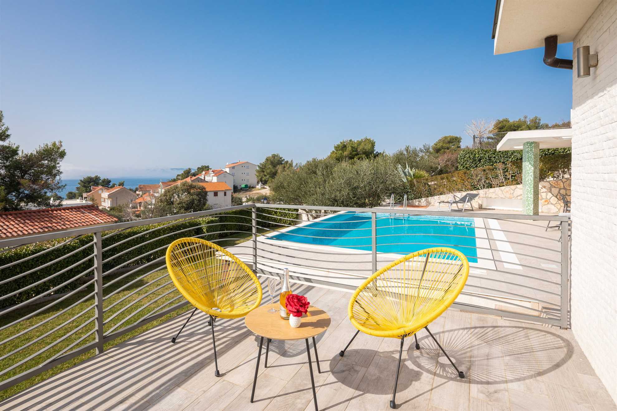 Villa Tela with Swimming Pool