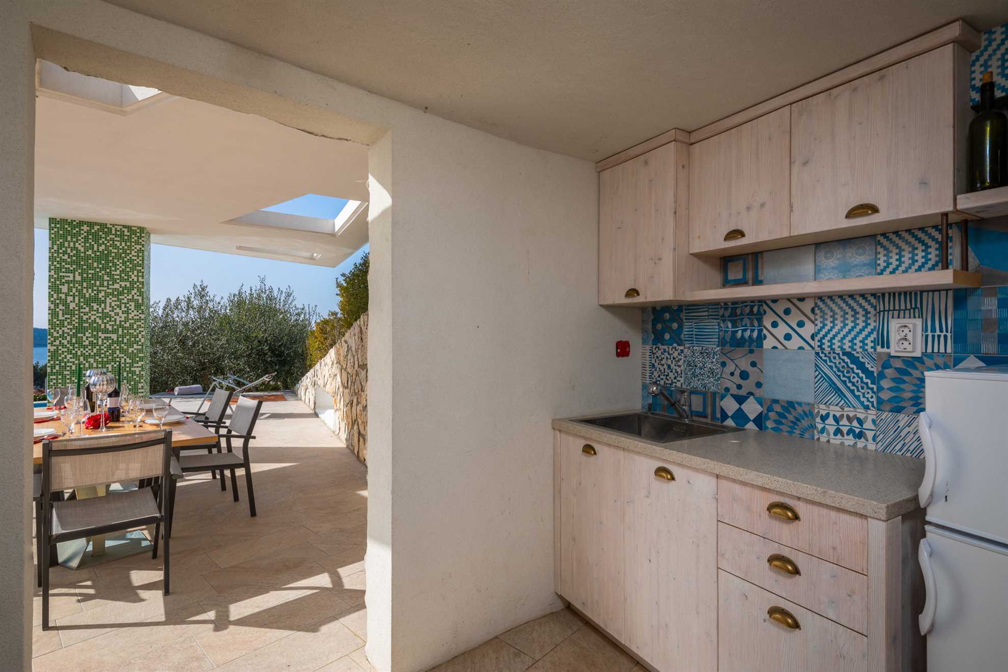 Villa Tela with Swimming Pool