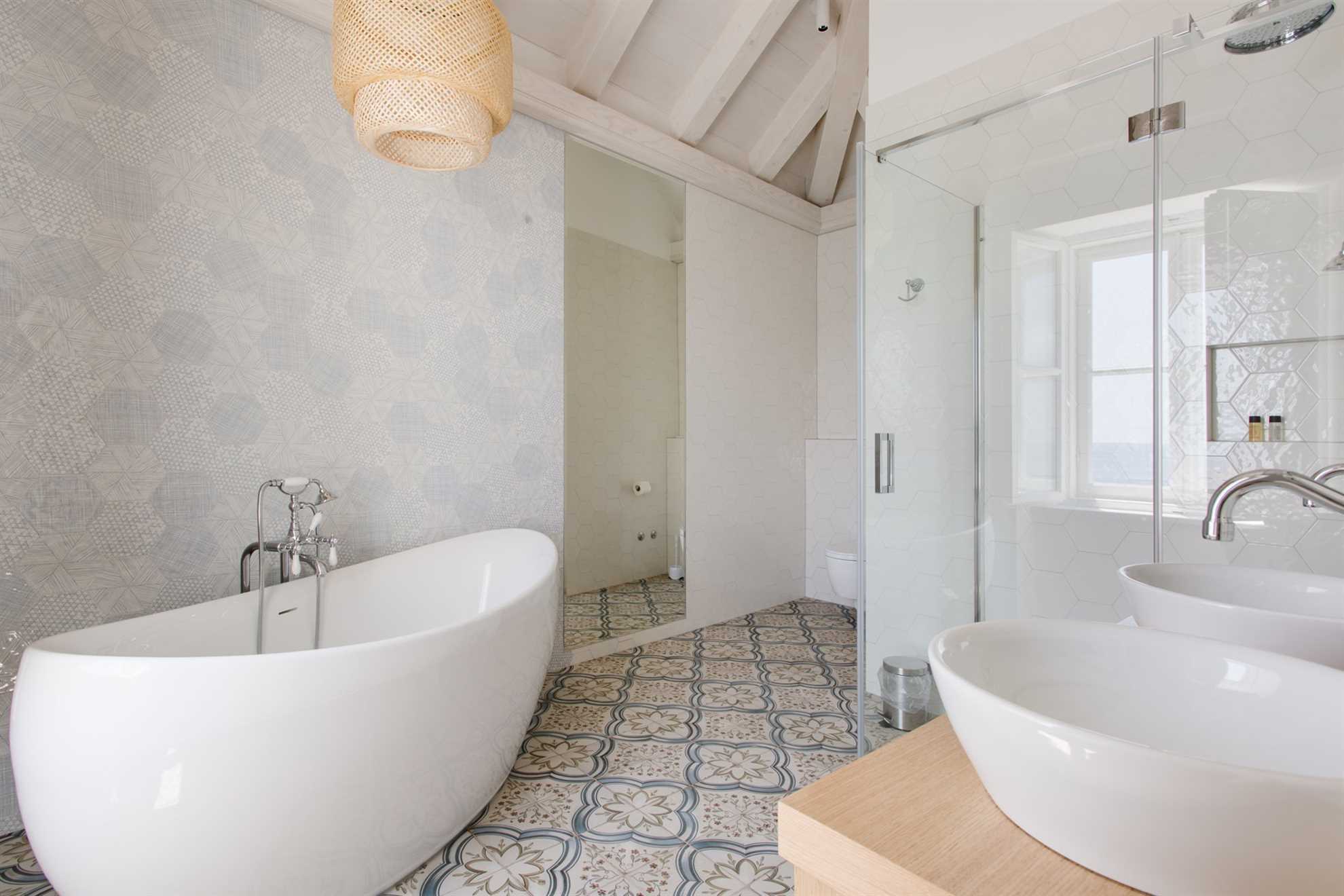 Villa Empress with Heated Pool