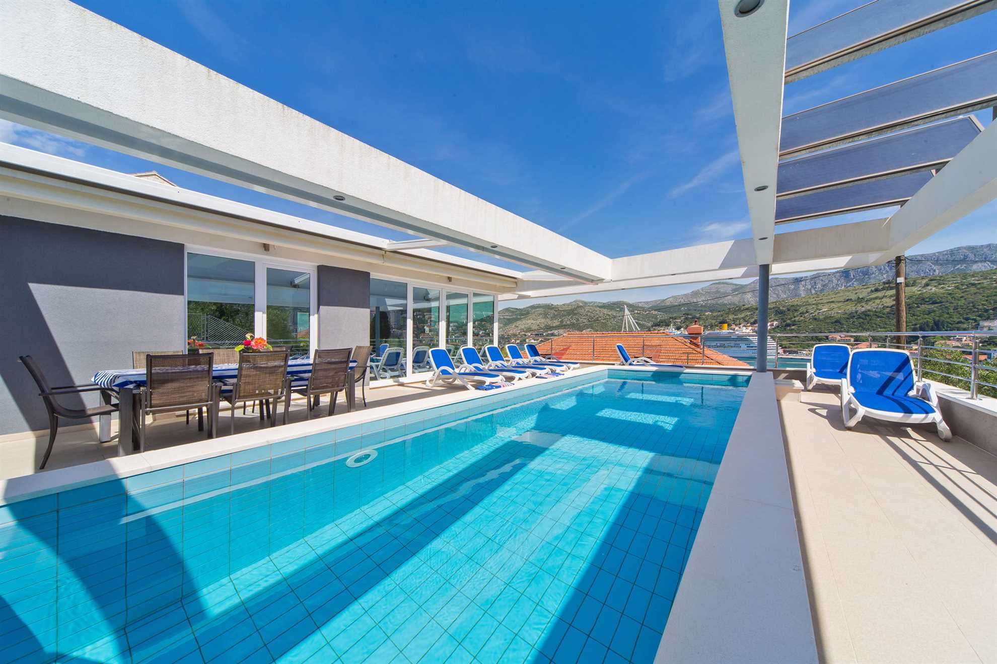 Villa Marinera with Pool