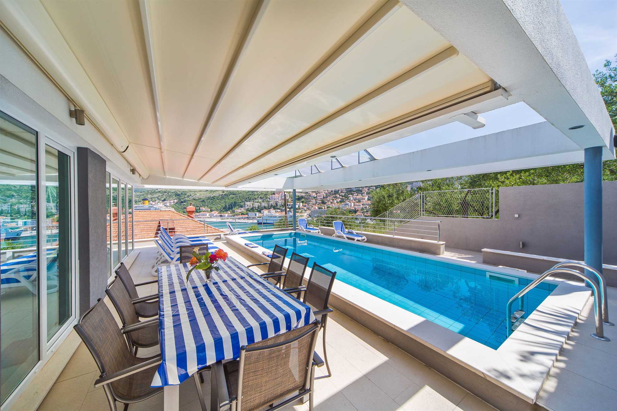 Villa Marinera with Pool