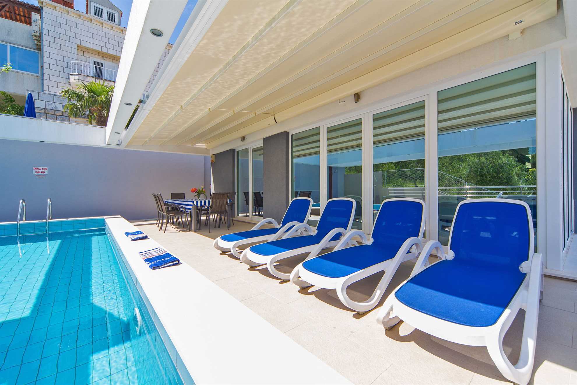 Villa Marinera with Pool