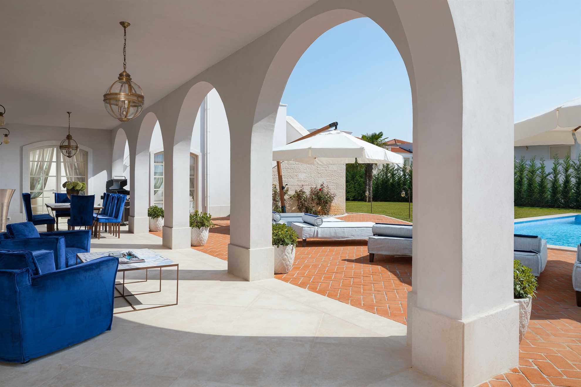 Villa Palazzo di Hermitage with Pool