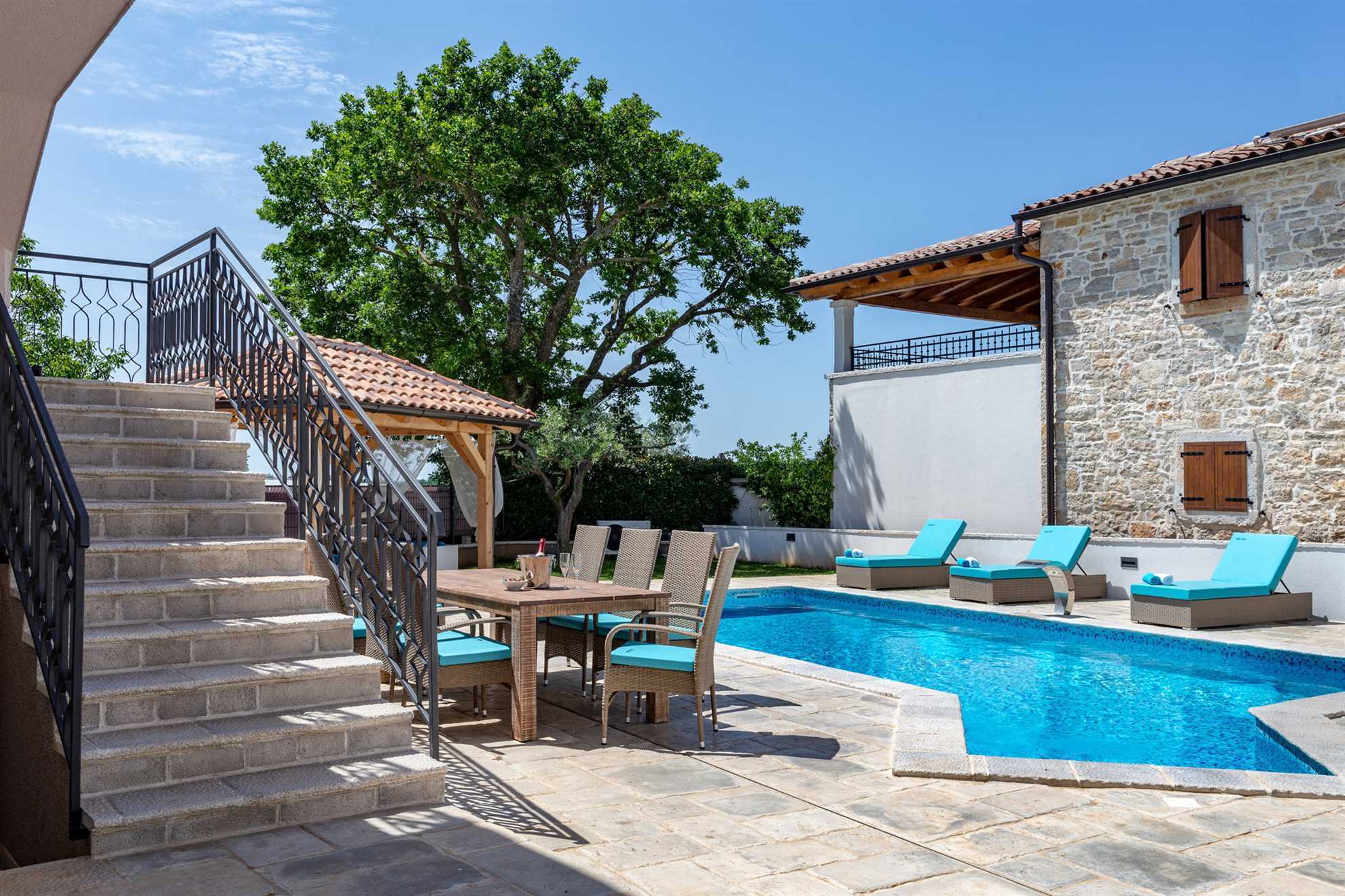 Villa Destiny with Pool