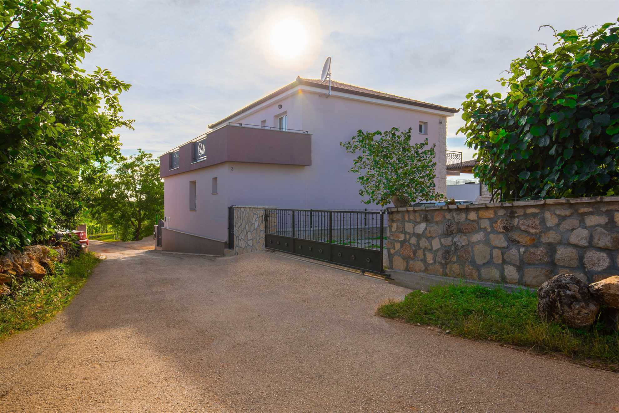 Villa Destiny with Pool
