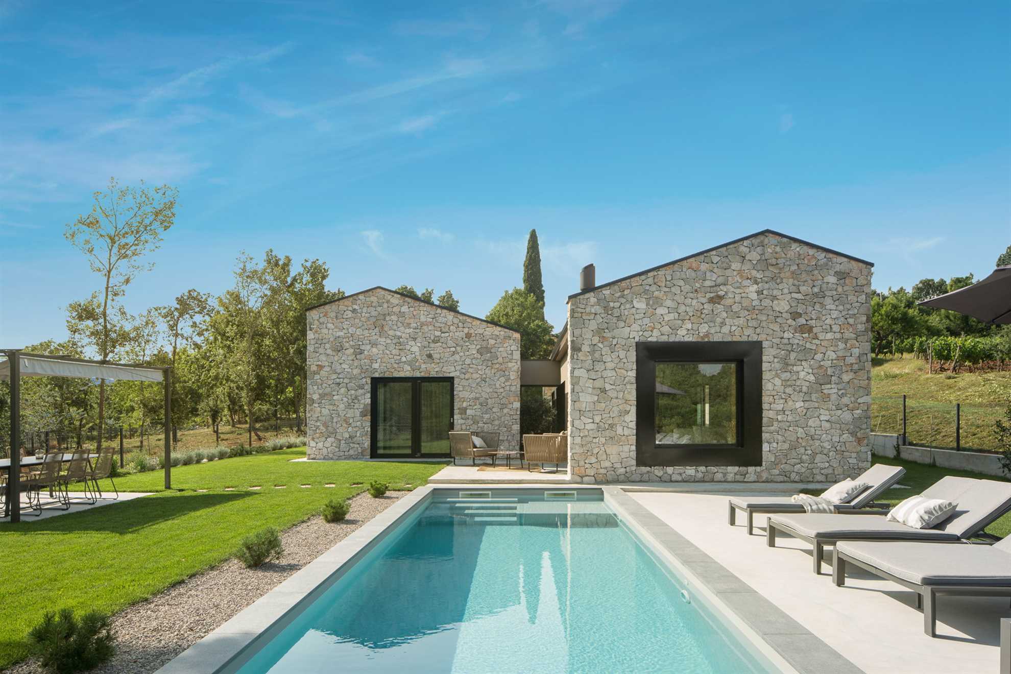 Villa Touch of Nature with Pool