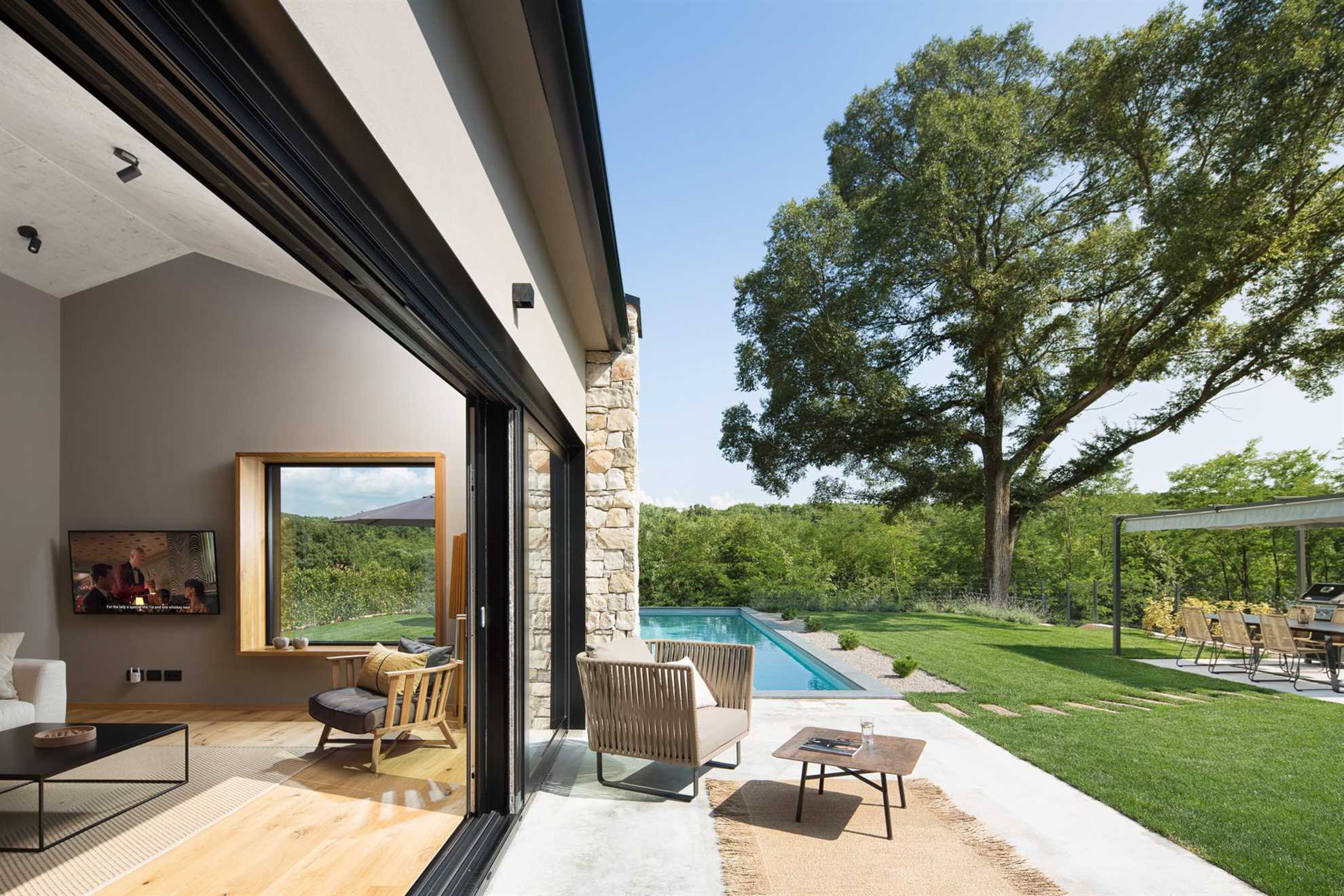 Villa Touch of Nature with Pool