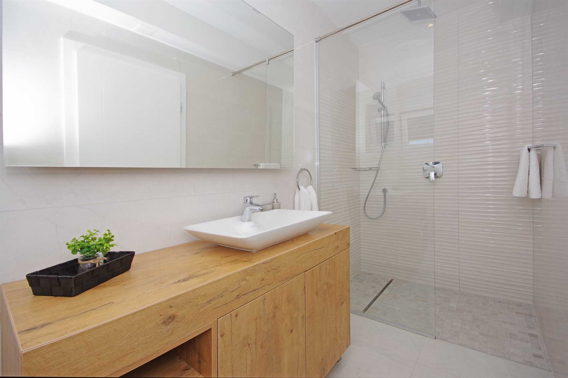 Villa Vert with Heated Pool