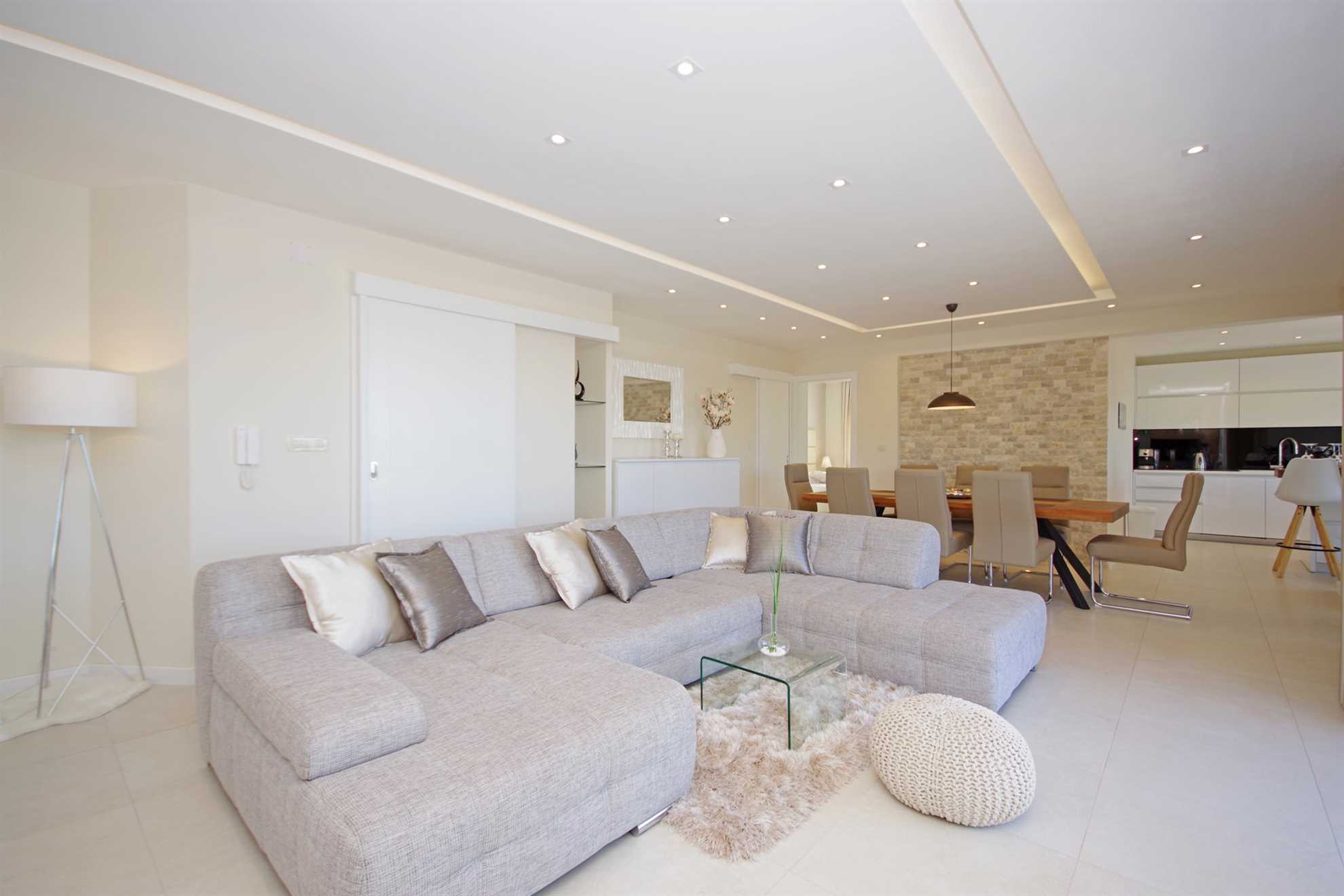 Villa Vert with Heated Pool