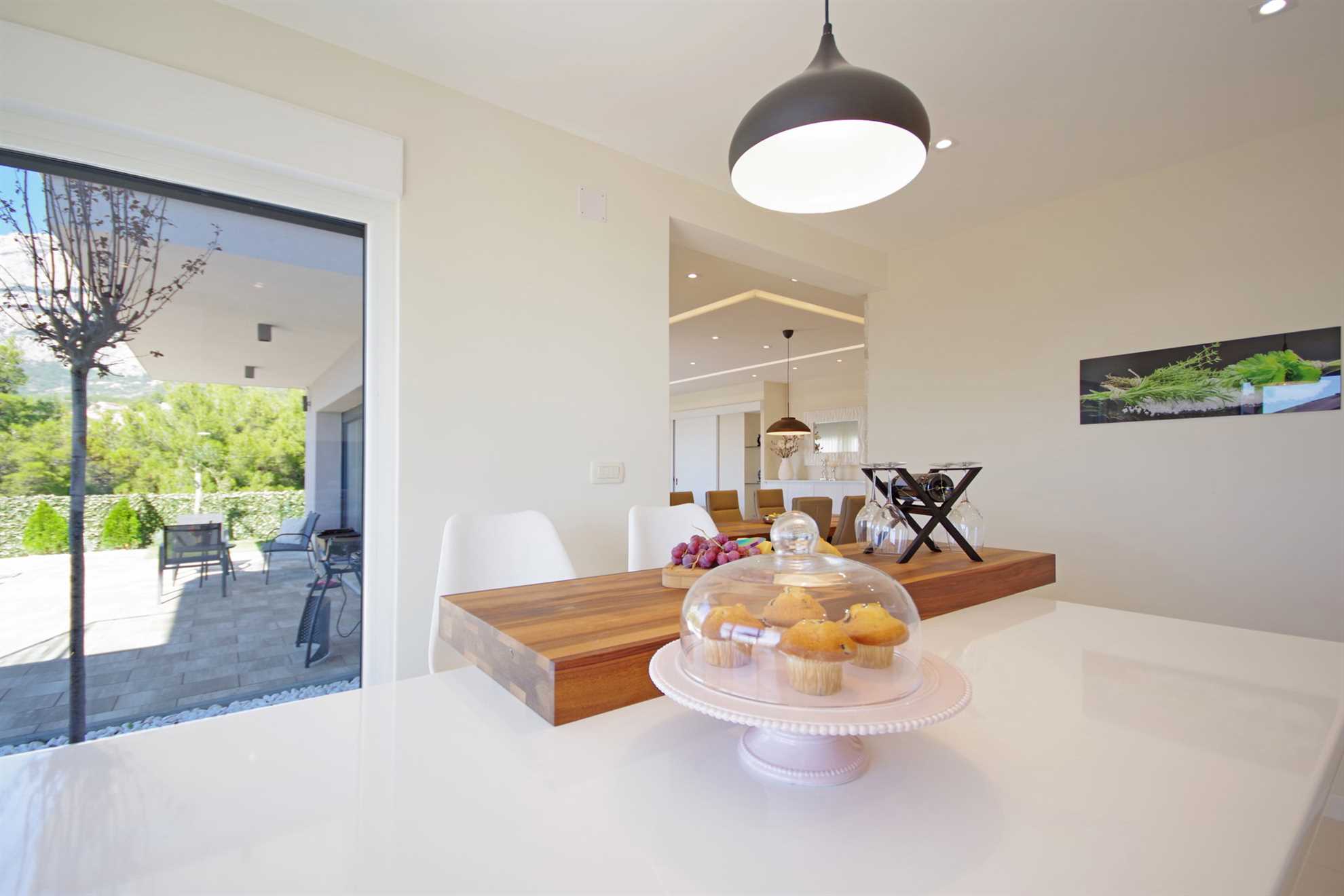 Villa Vert with Heated Pool