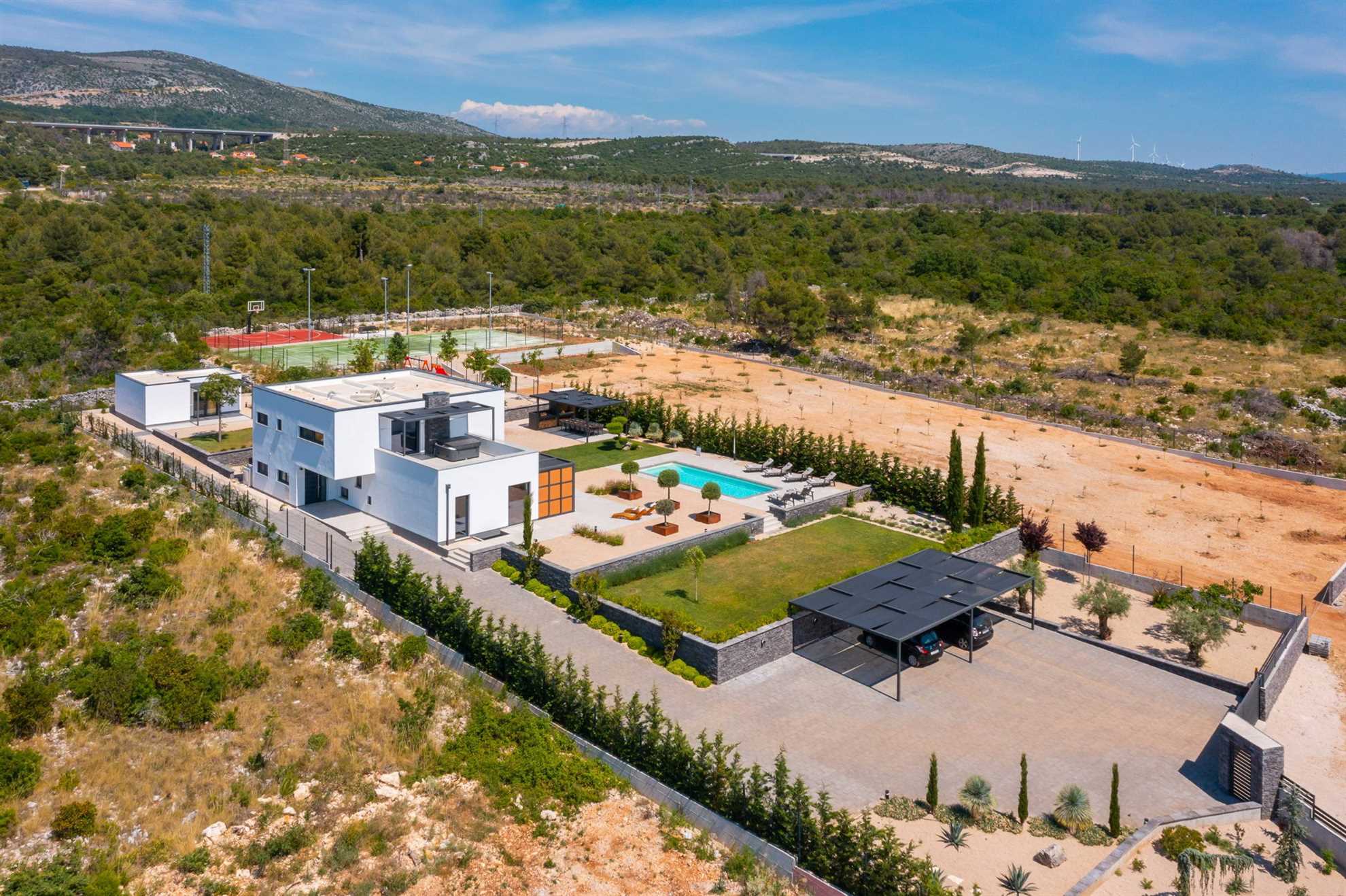 Villa La Boheme with Pool