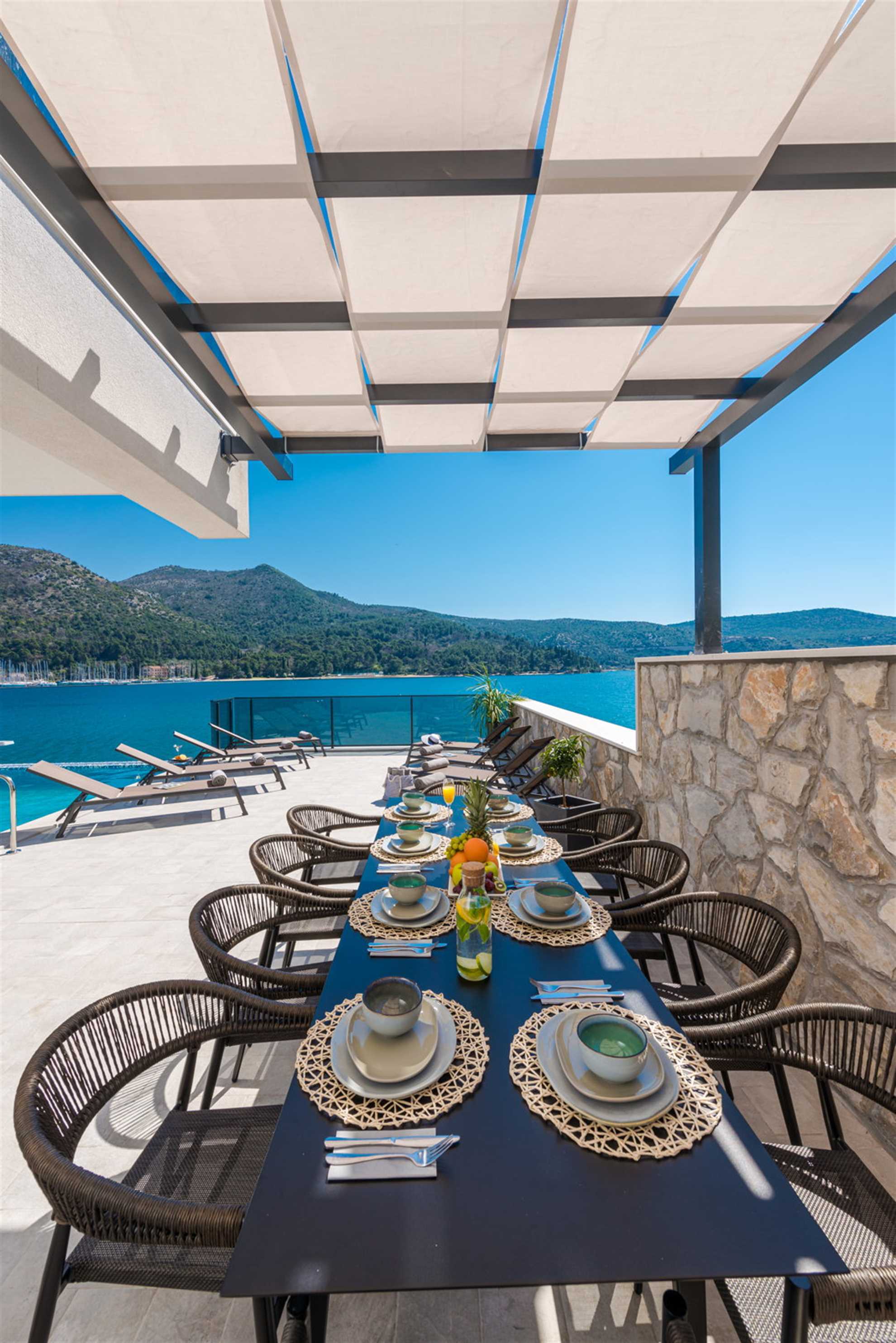 Beachfront Villa Absoluta with Pool