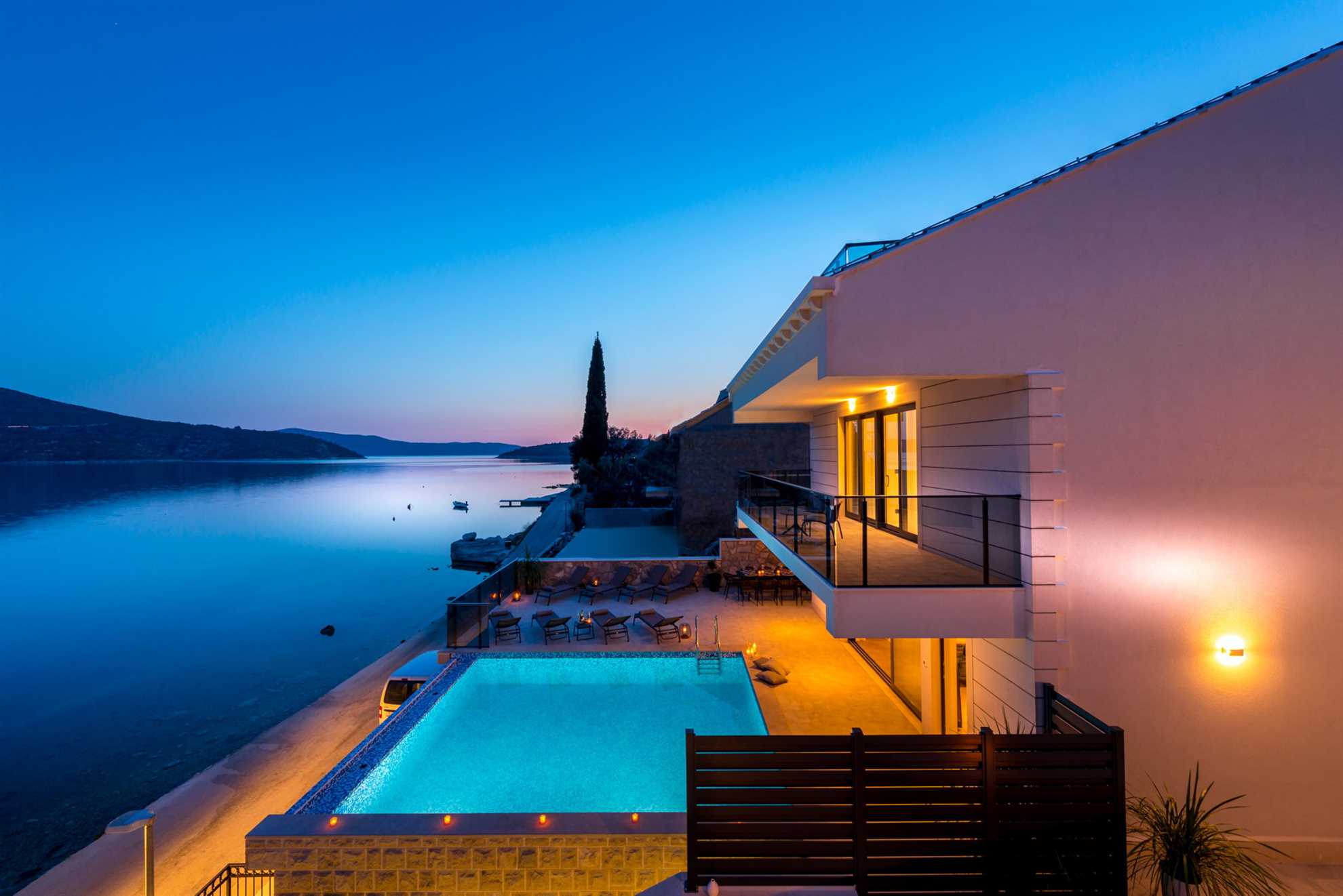 Beachfront Villa Absoluta with Pool
