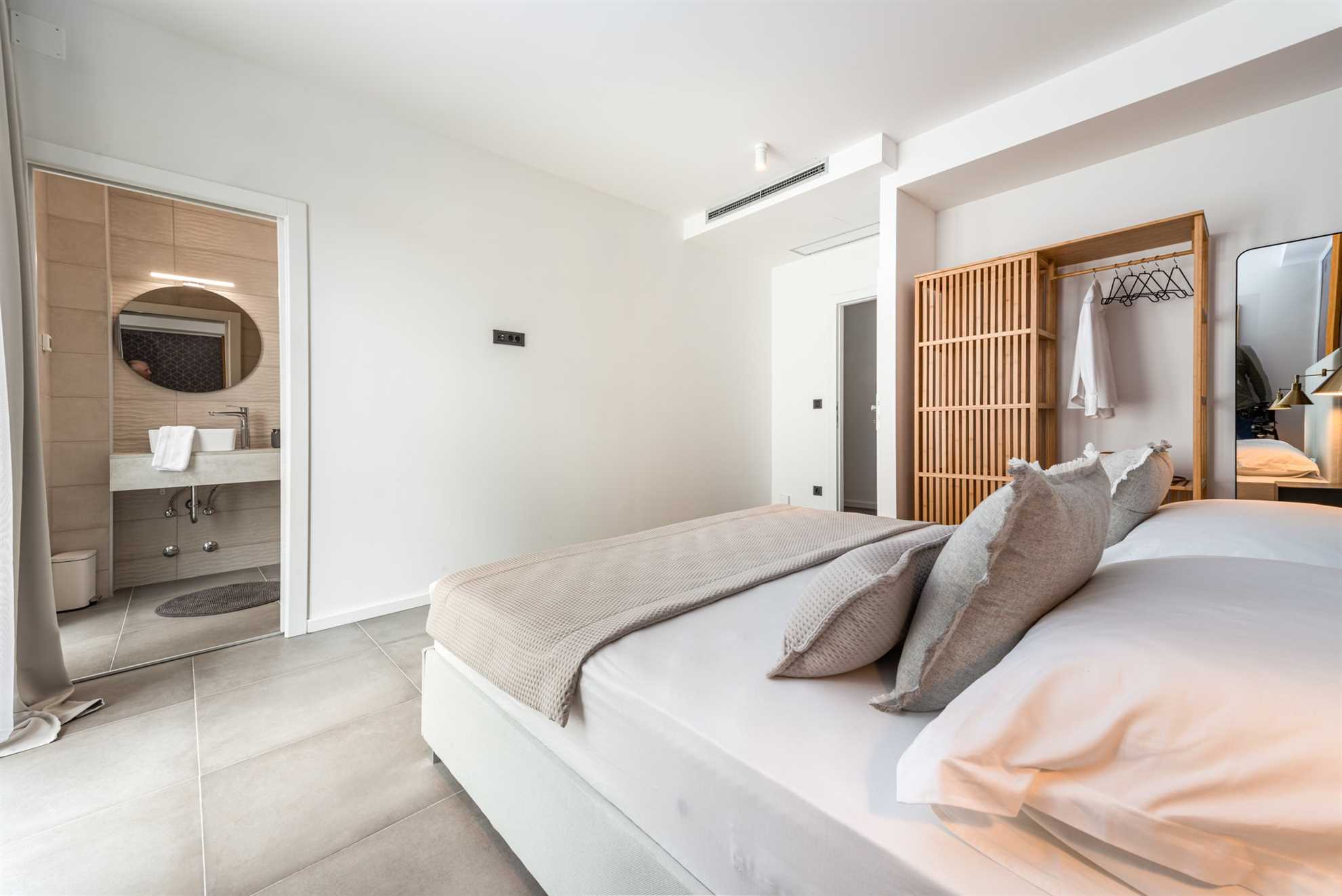 Beachfront Villa Suprema with Pool