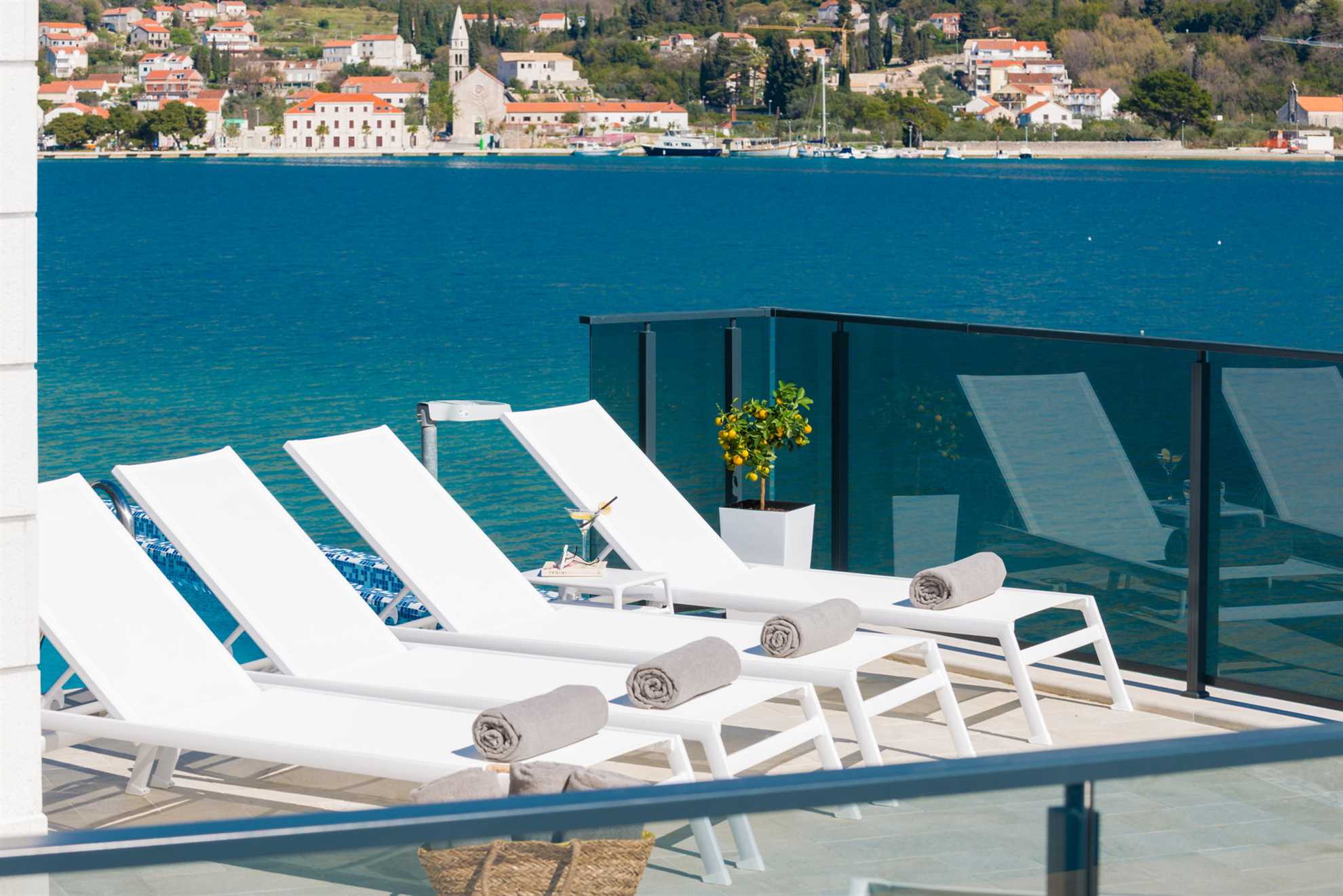 Beachfront Villa Suprema with Pool