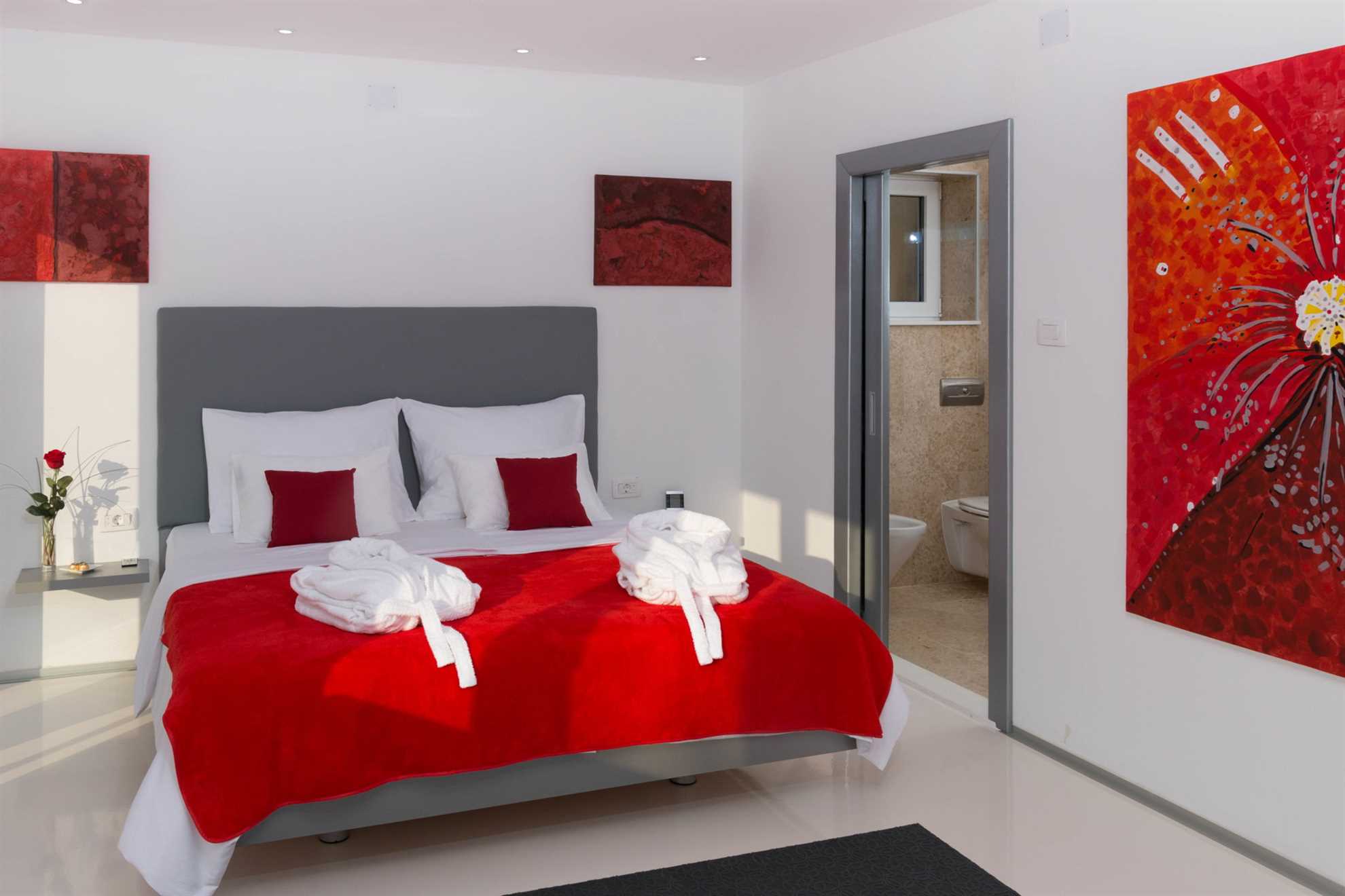 Villa Evergreen with Pool
