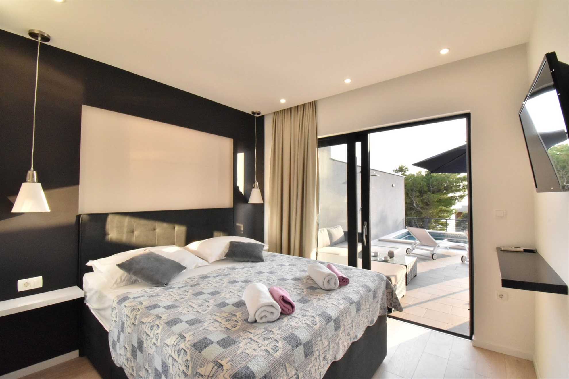 Villa Maritea with Heated Pool