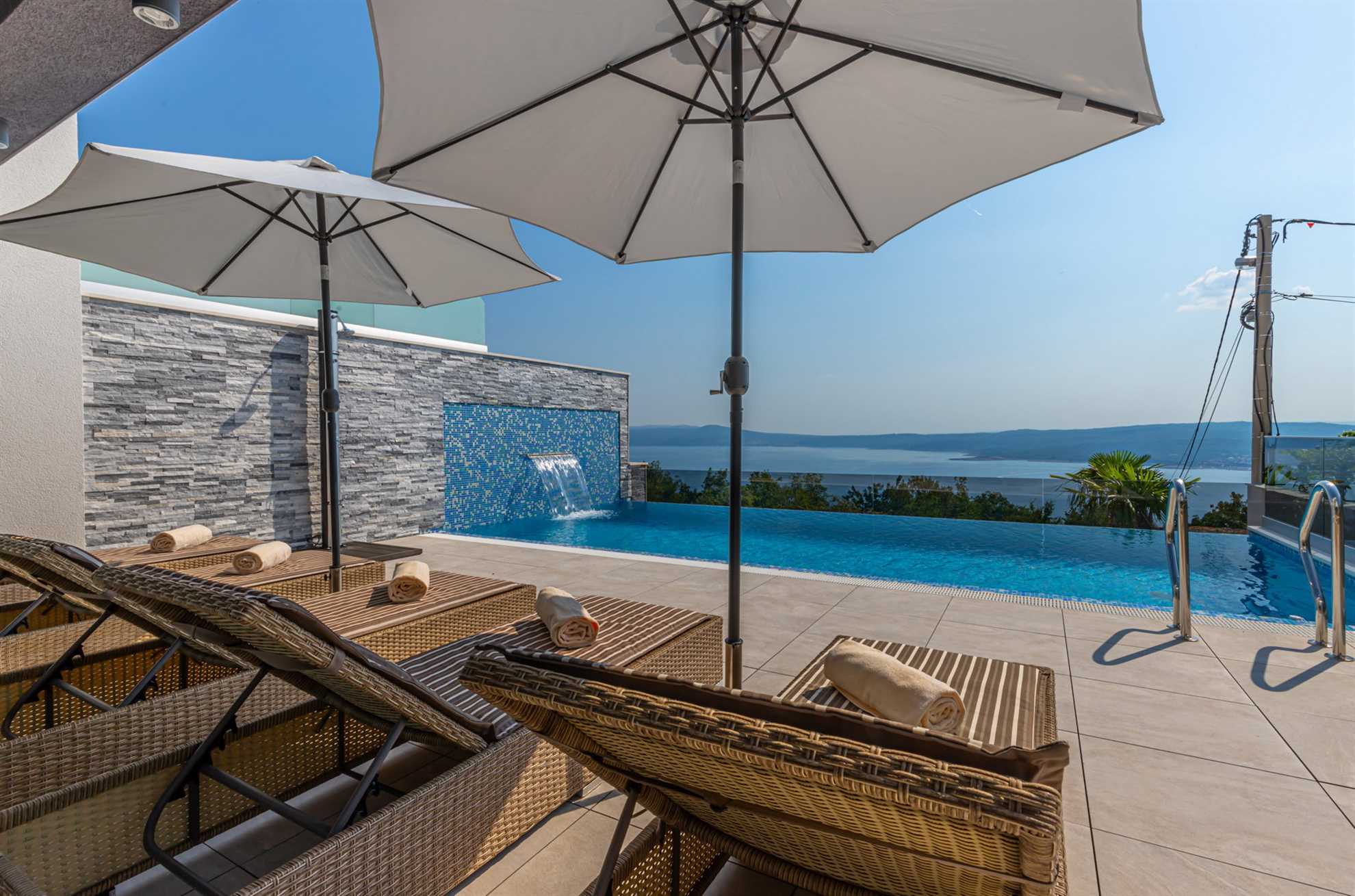 Luxury Villa Cesarea with Pool