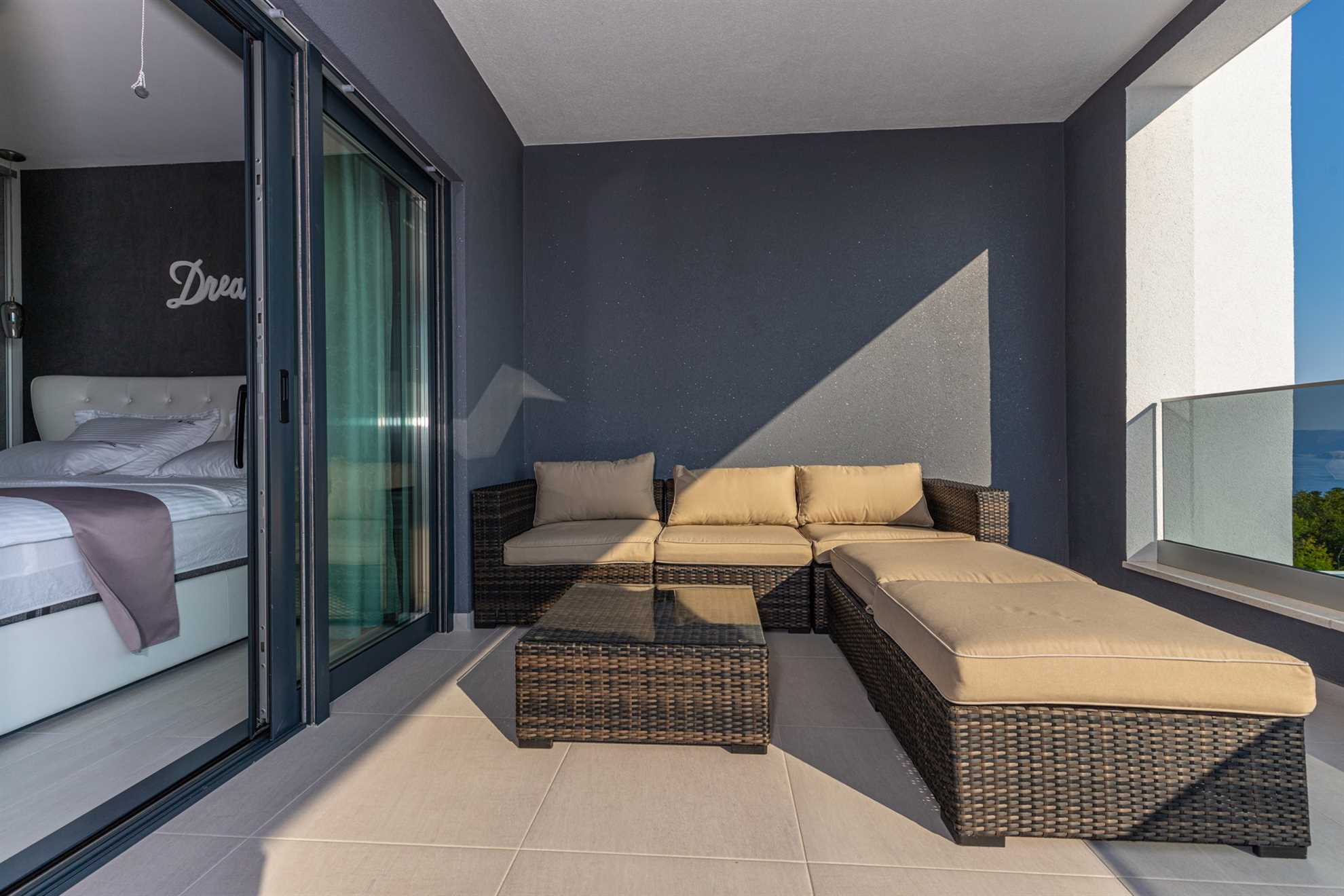 Luxury Villa Cesarea with Pool