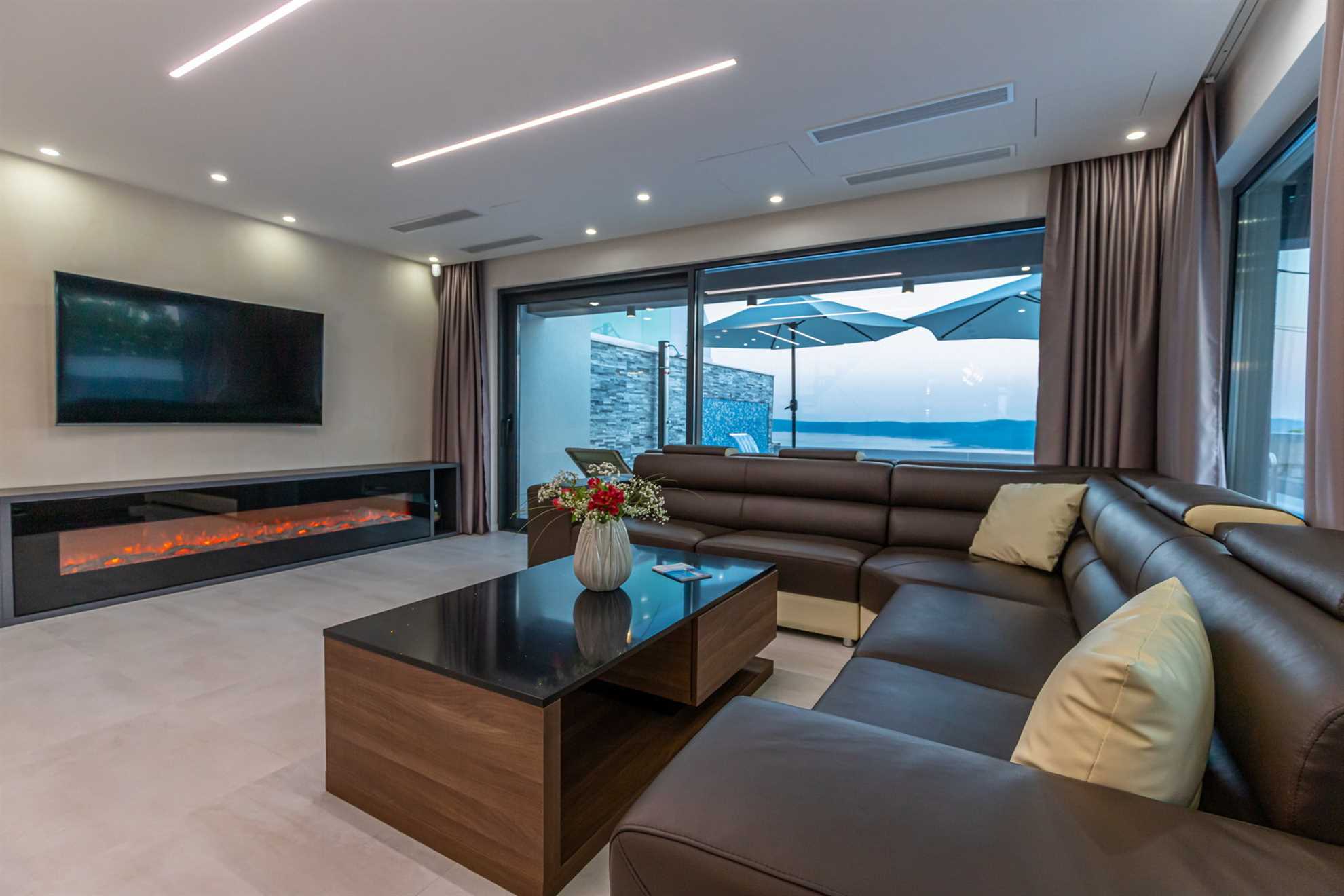 Luxury Villa Cesarea with Pool
